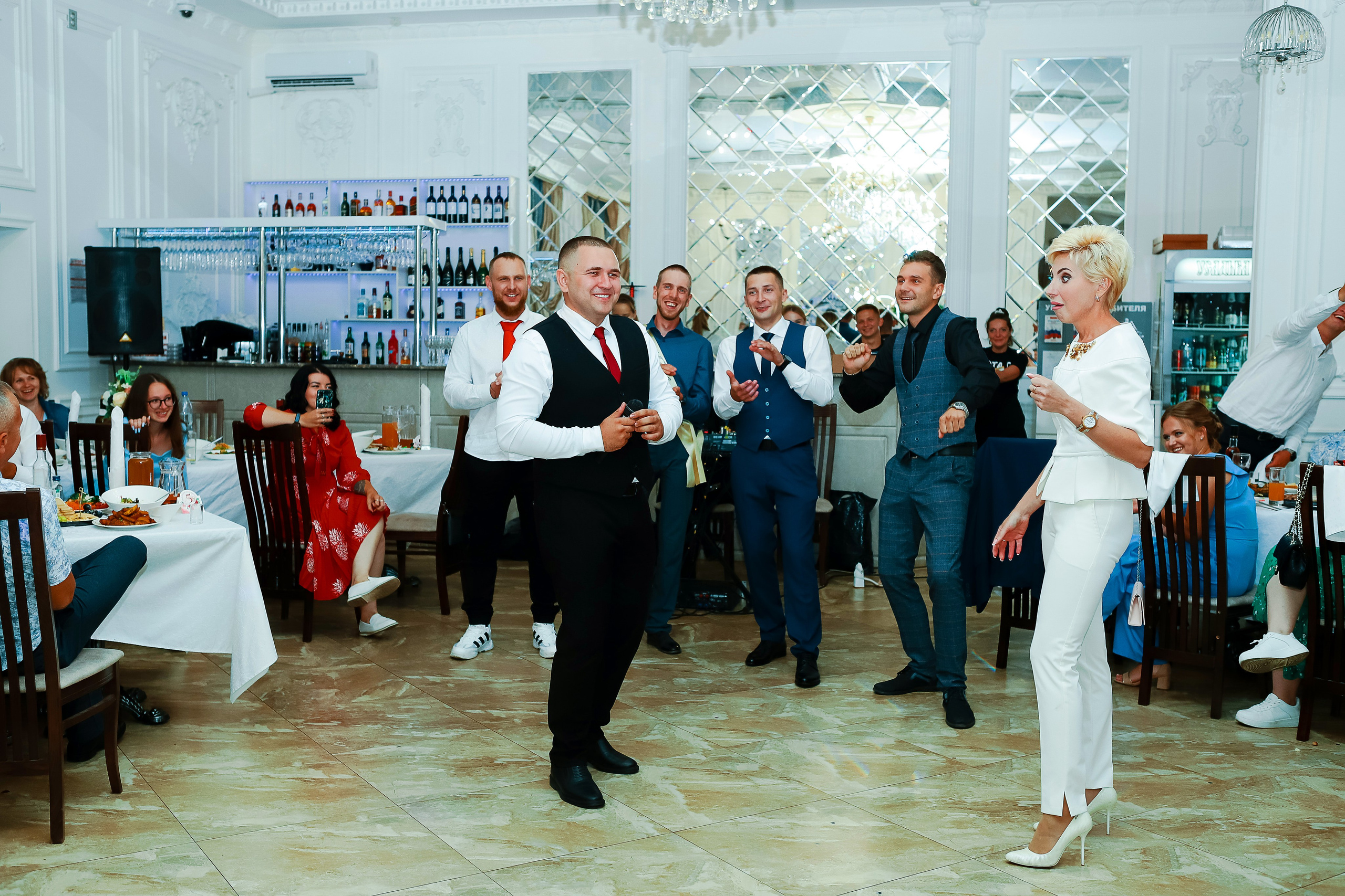 Юлия и Сергей. Свадебный фотограф Евгения Фролова г. Каменск-Шахтинский, Донецк, Ростов