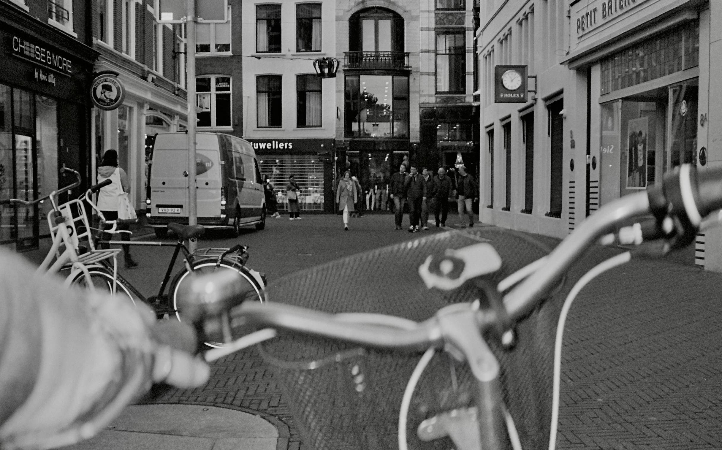 Places. TATIANA DARINA — film photographer in St. Petersburg