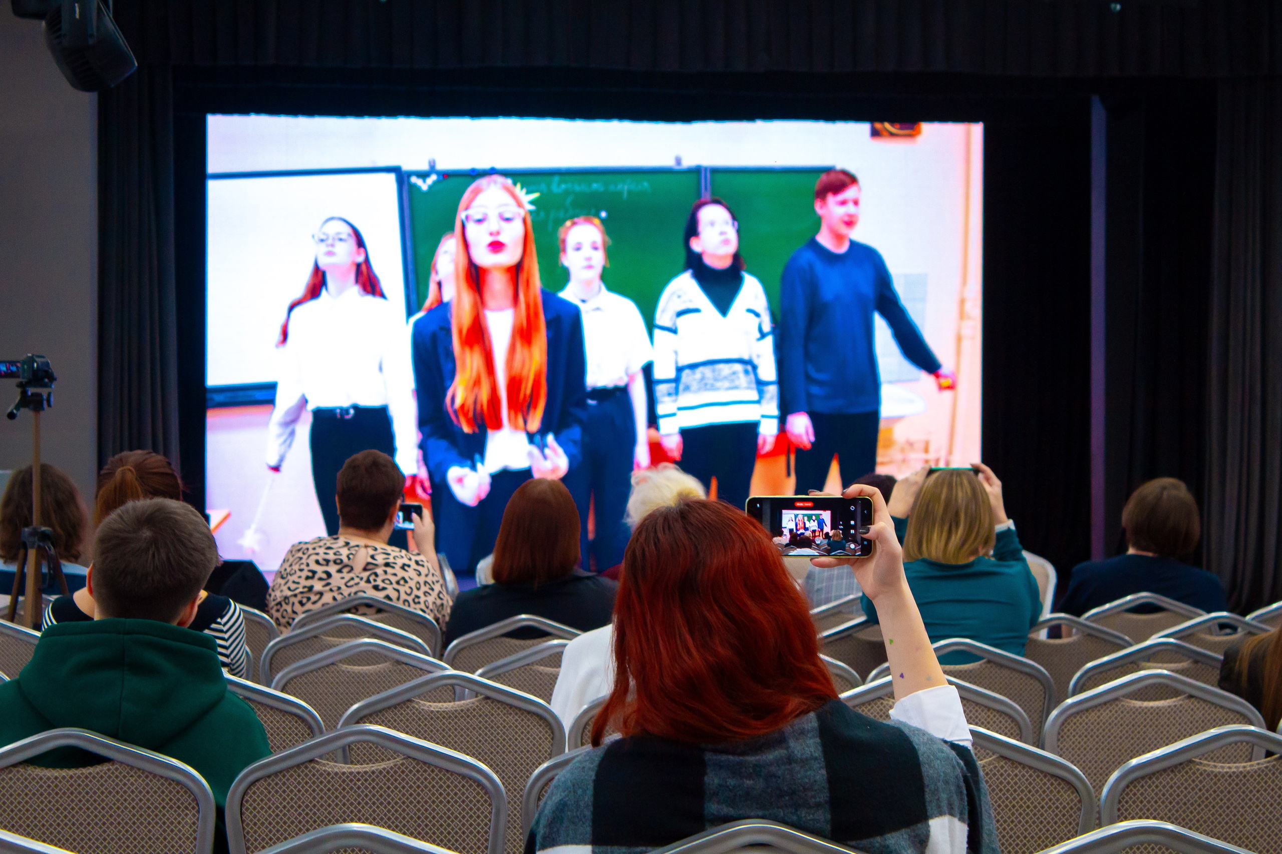 Круглый стол «Каким быть школьному театру»