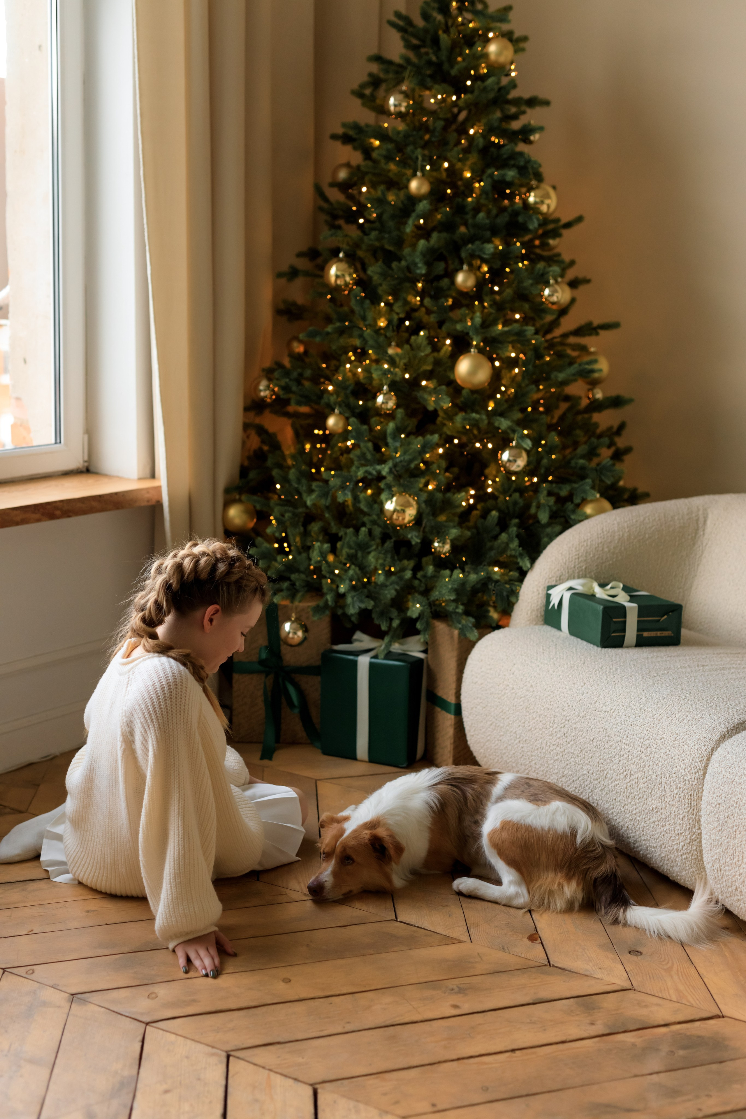 Девочка и собака (студийная). Семейный и детский фотограф в Краснодаре Элона Литвинова