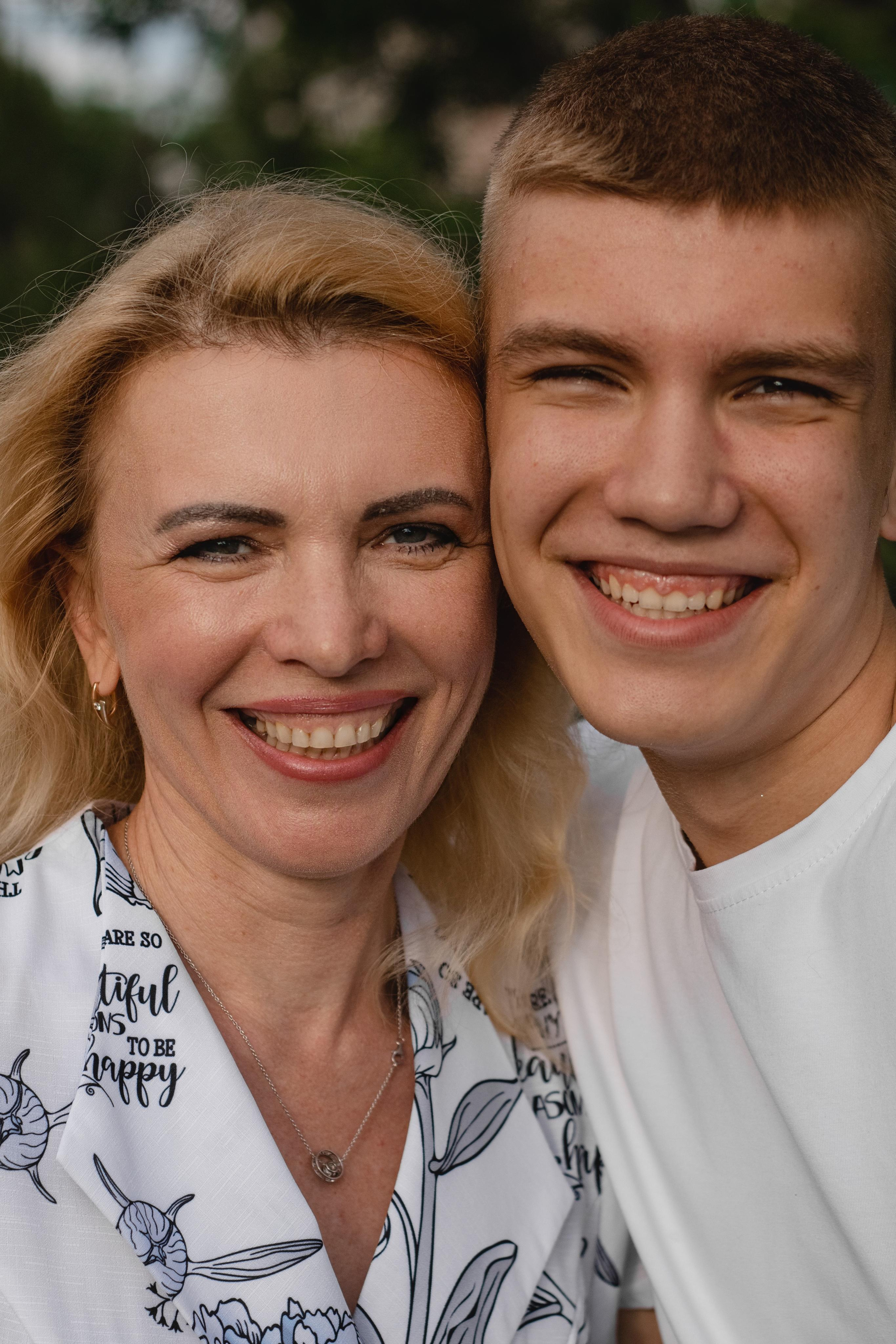 Фотосессия мама и два сына. ФОТОГРАФ НОВОСИБИРСК — АЛЁНА ЖИГАЛЕЕВА