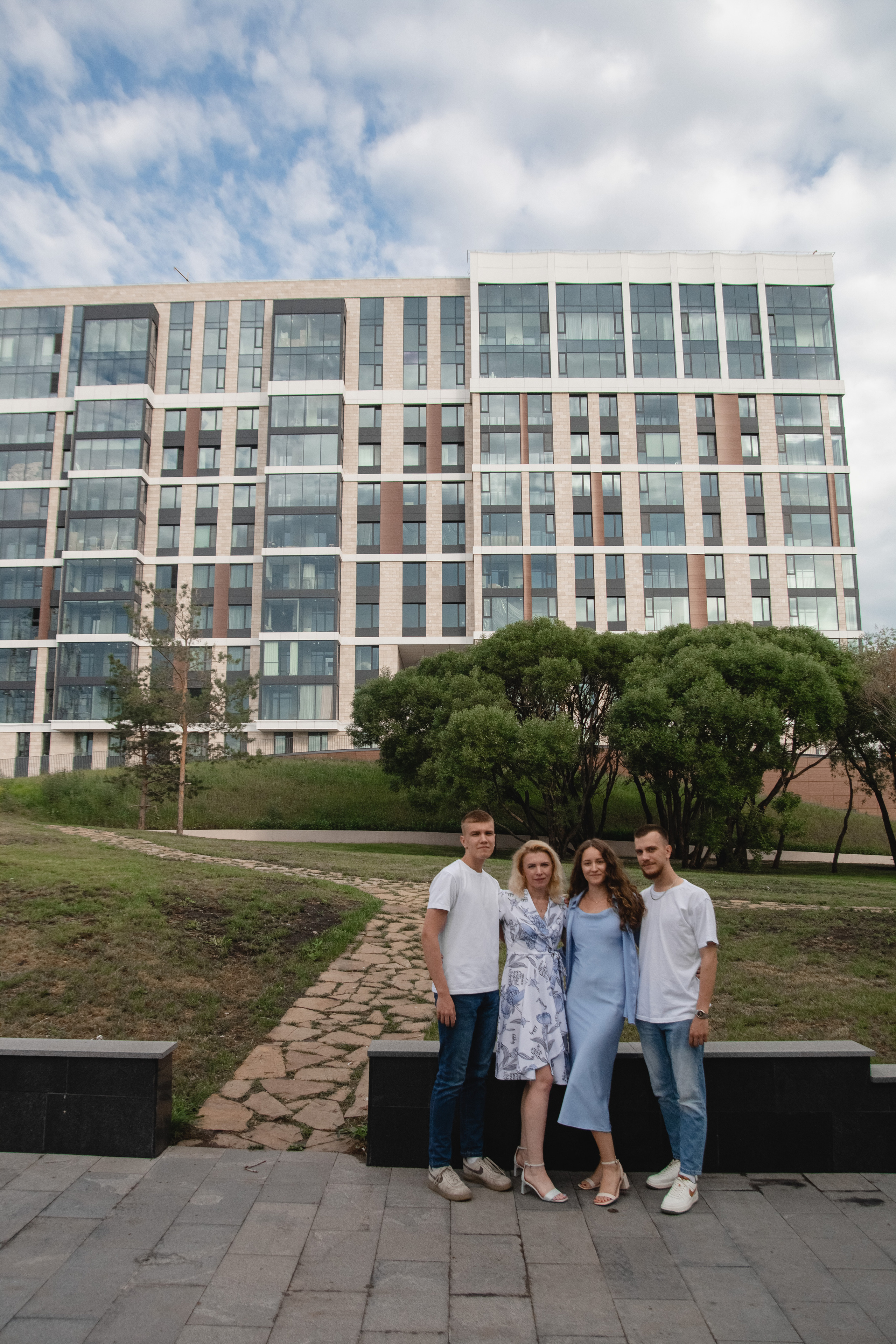 Фотосессия мама и два сына. ФОТОГРАФ НОВОСИБИРСК — АЛЁНА ЖИГАЛЕЕВА