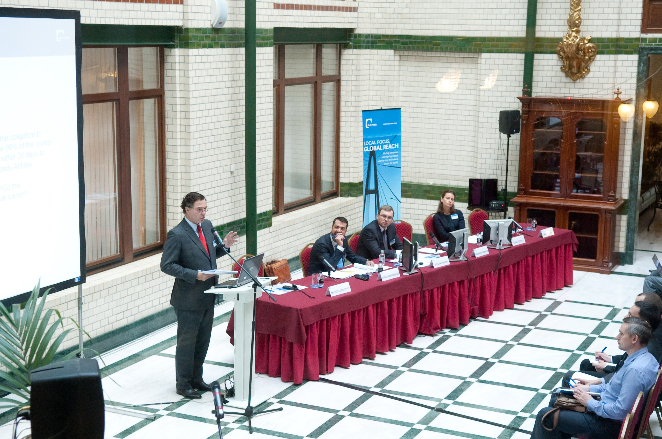 DLA Piper. Портретный и семейный фотограф в Санкт-Петербурге Эдуард Потемкин