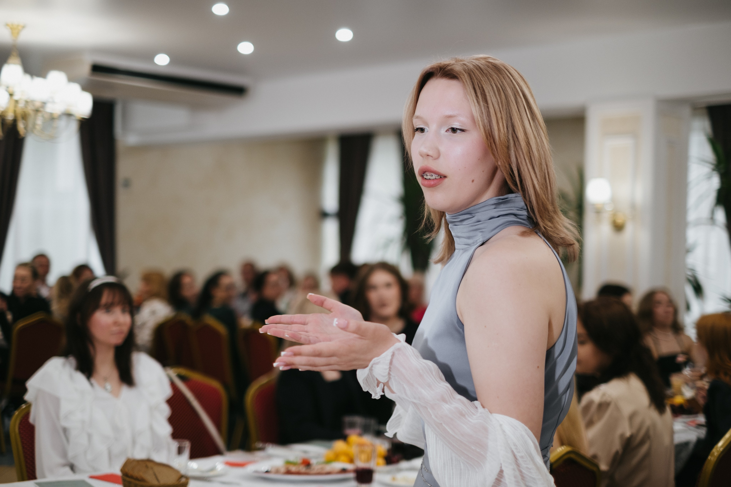 Выпускной 11 класс школы № 30. Свадебный и репортажной фотограф Денис Ожигин в Краснодаре и Краснодарском крае