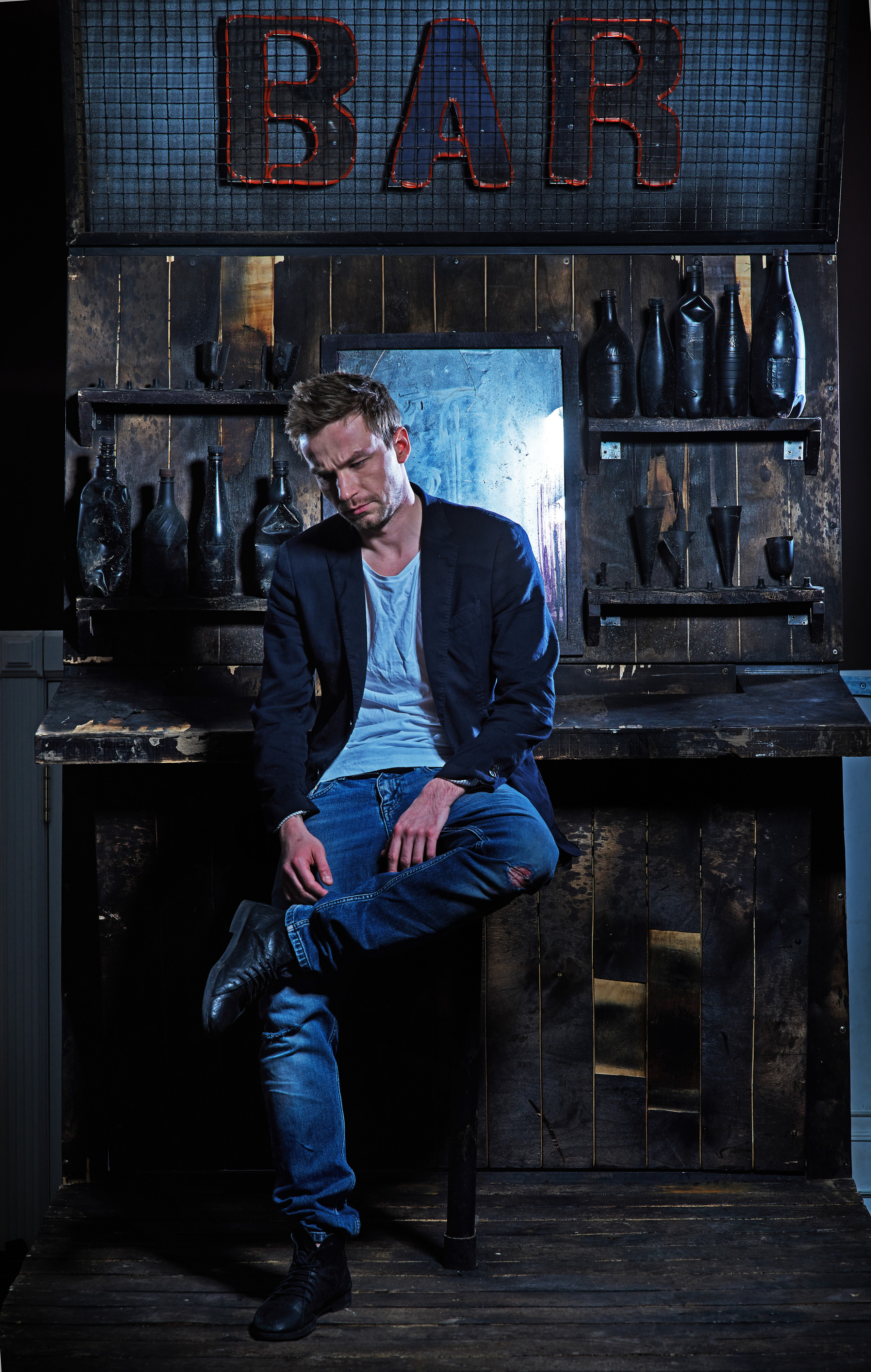 PORTRAIT. Www.apowerstudio.com