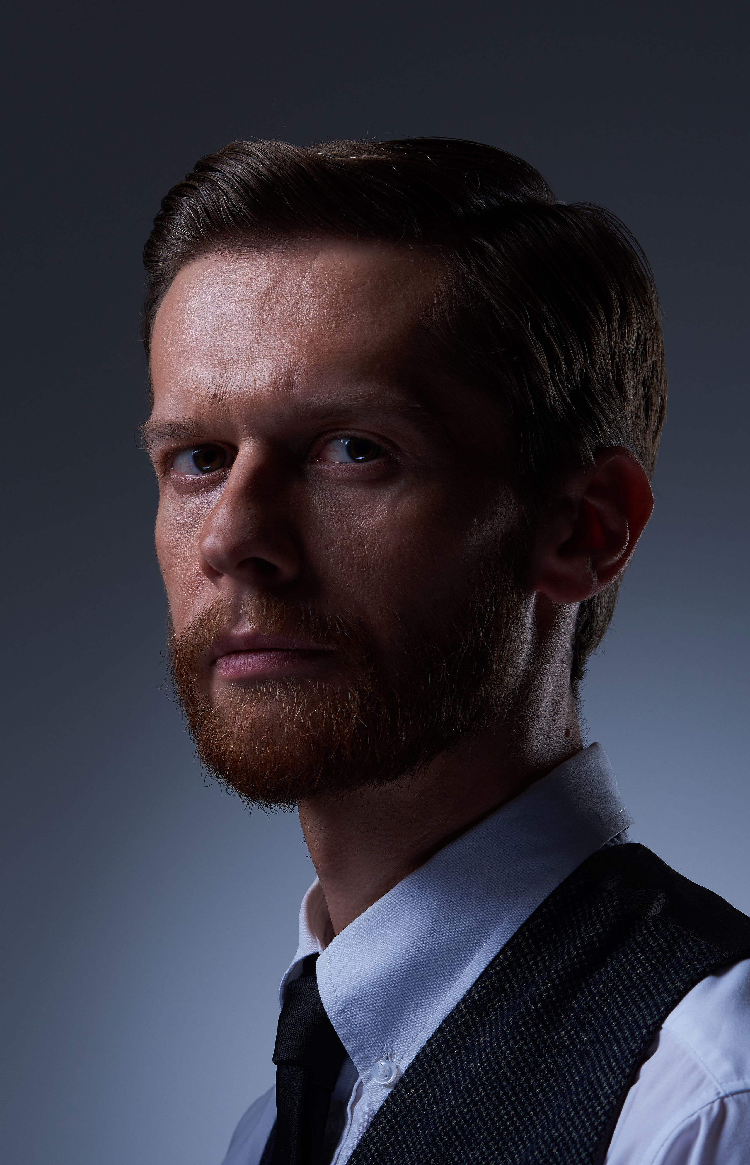 PORTRAIT. Www.apowerstudio.com