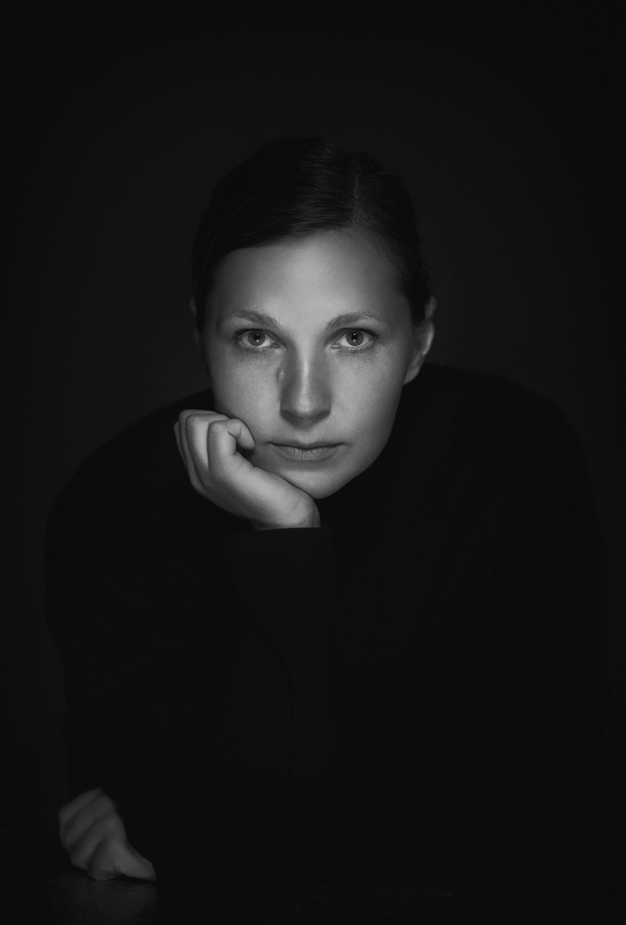 PORTRAIT. Www.apowerstudio.com