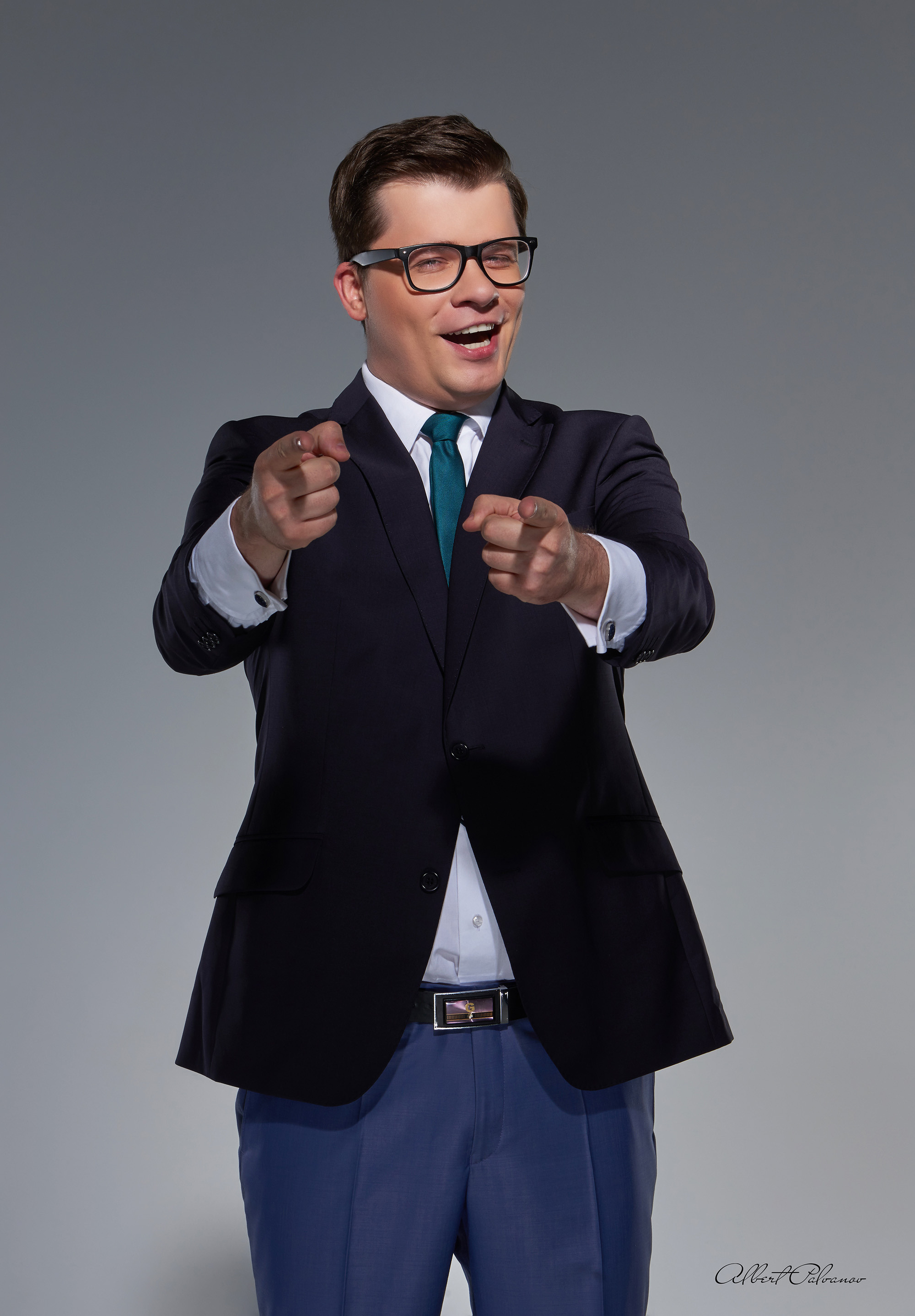 PORTRAIT. Www.apowerstudio.com