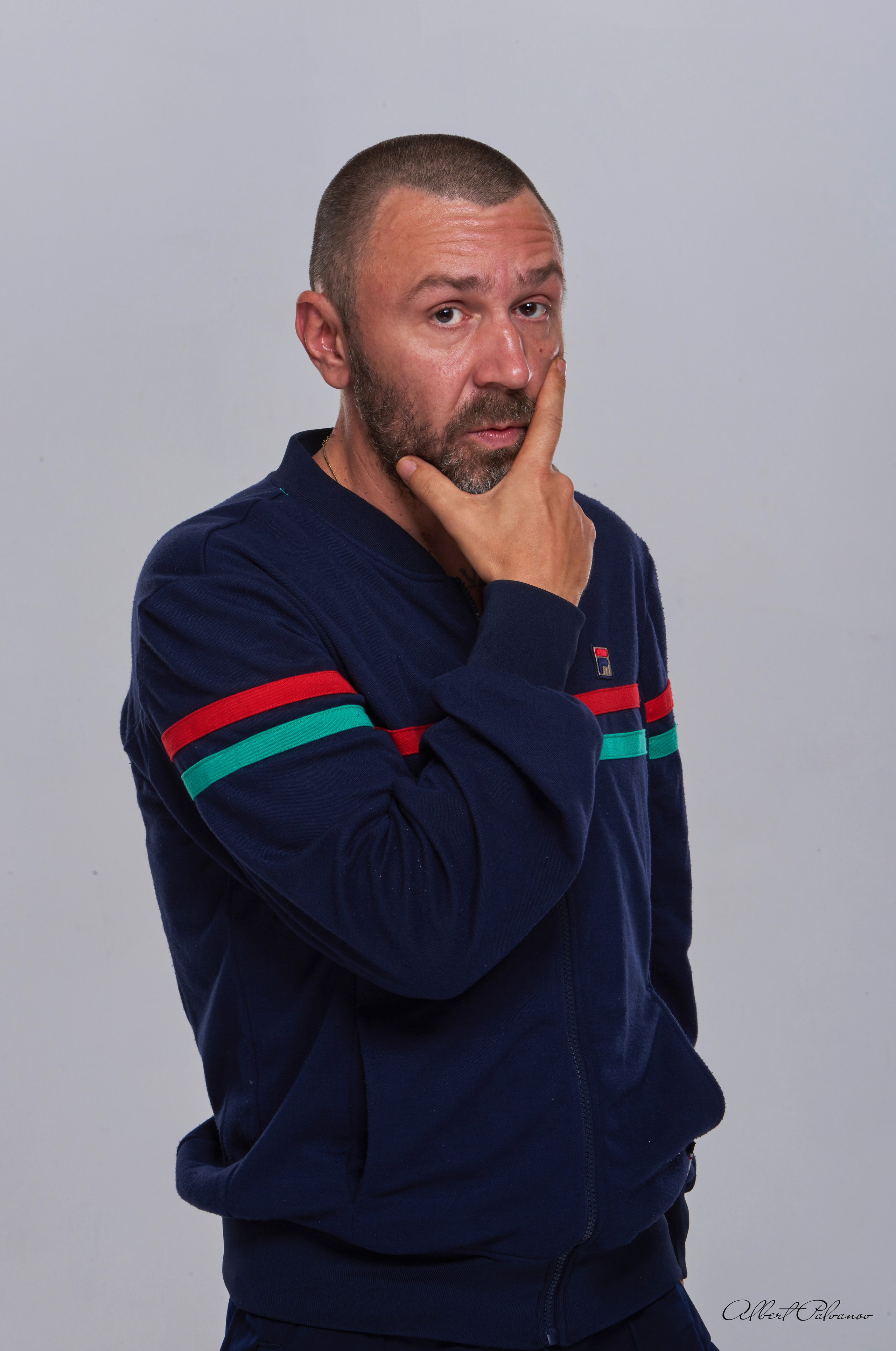 PORTRAIT. Www.apowerstudio.com