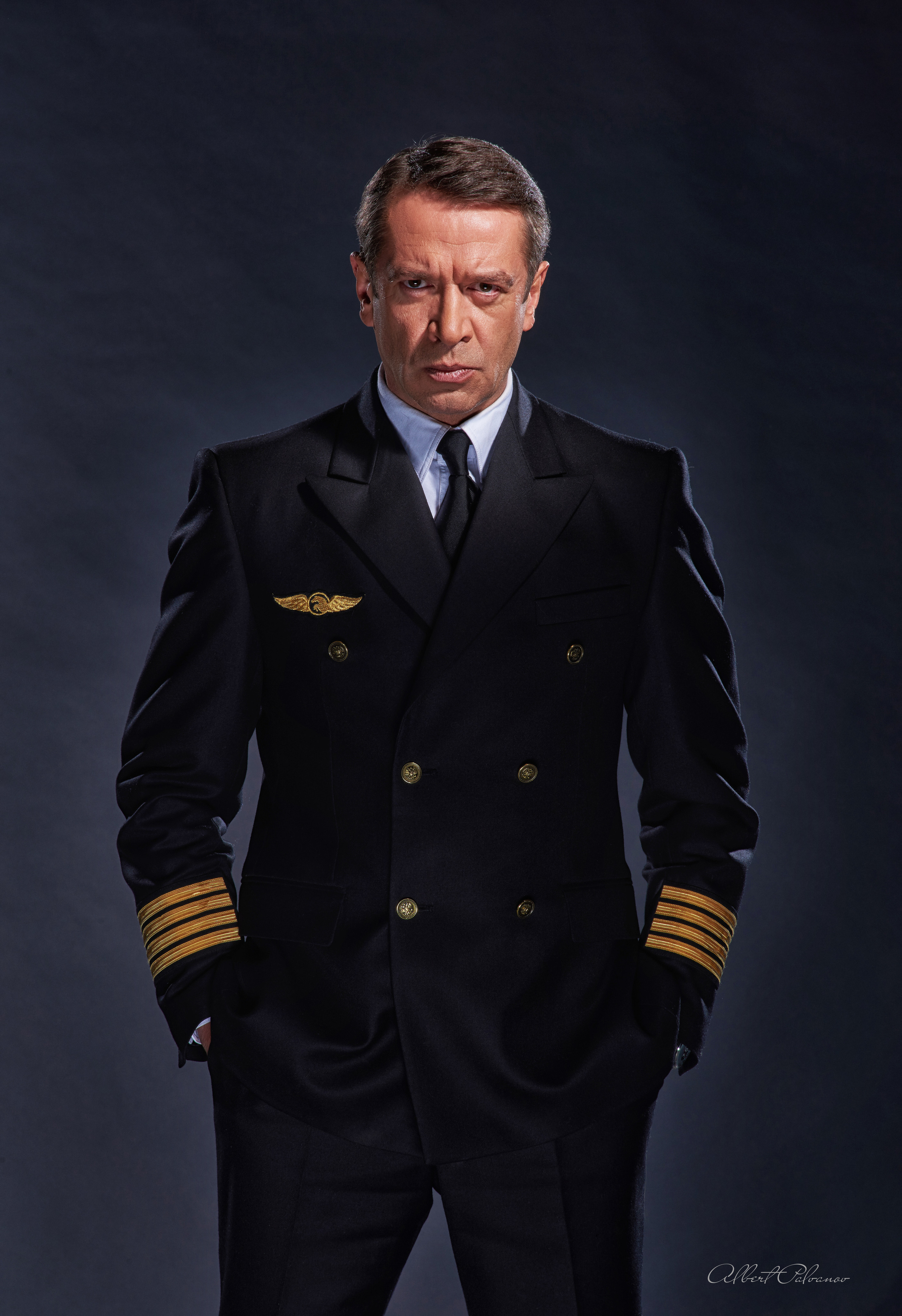 PORTRAIT. Www.apowerstudio.com