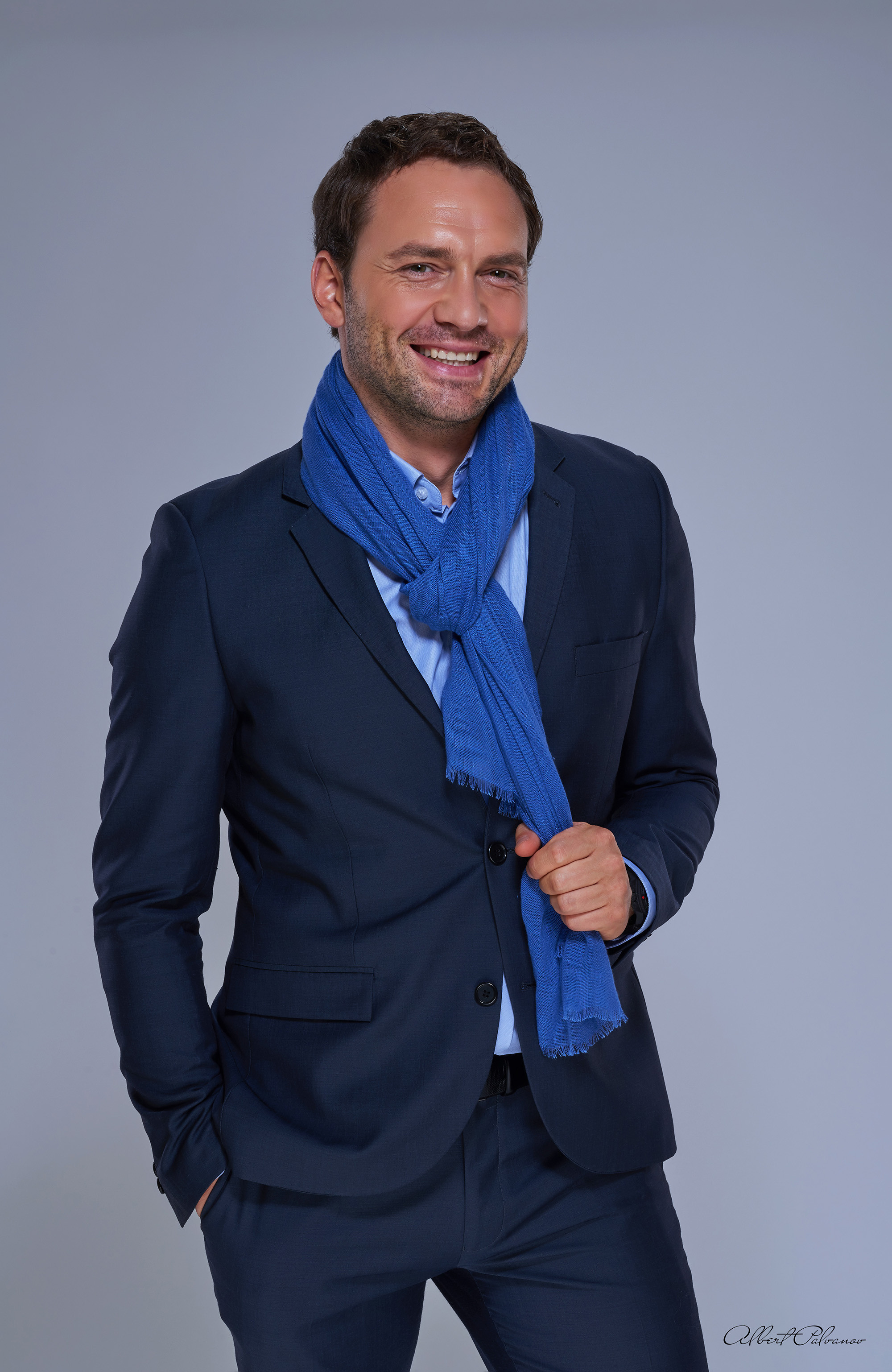 PORTRAIT. Www.apowerstudio.com