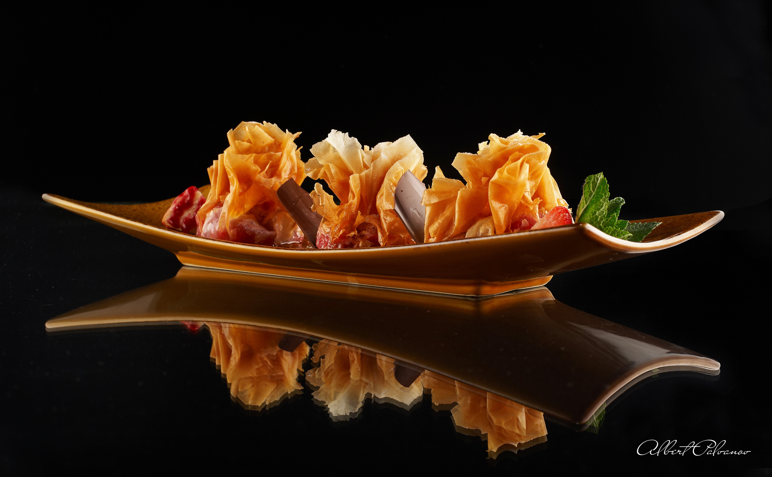 FOOD. Www.apowerstudio.com