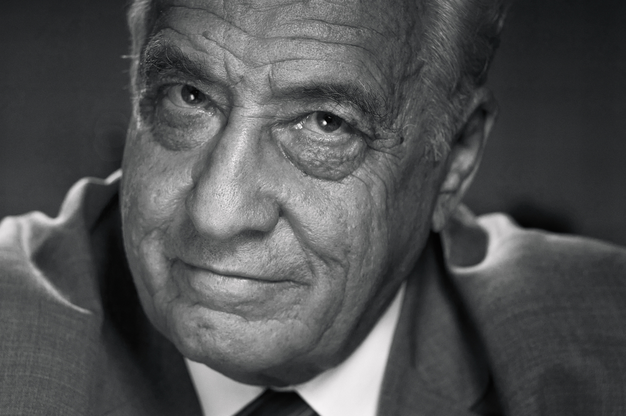 PORTRAIT. Www.apowerstudio.com