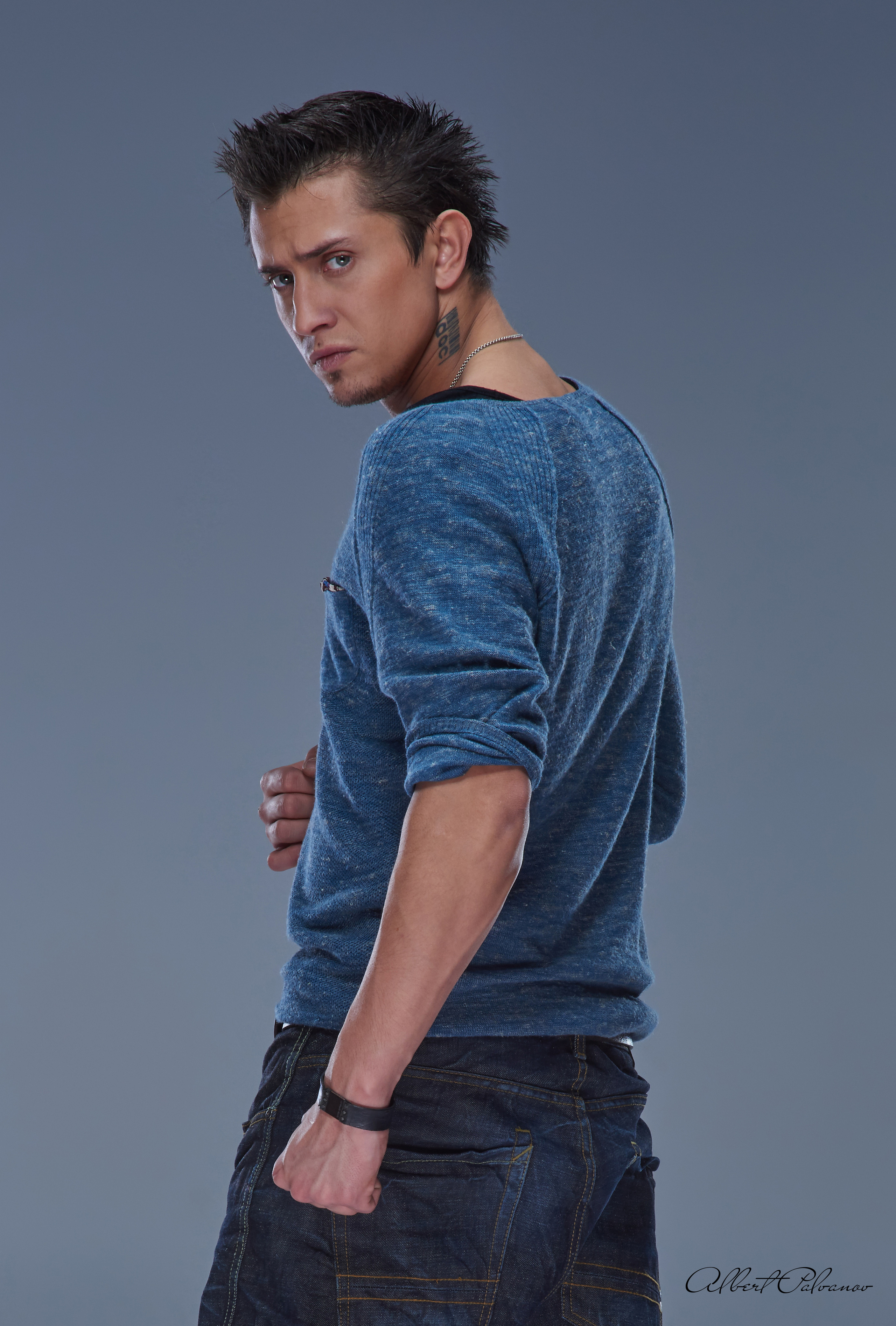 PORTRAIT. Www.apowerstudio.com