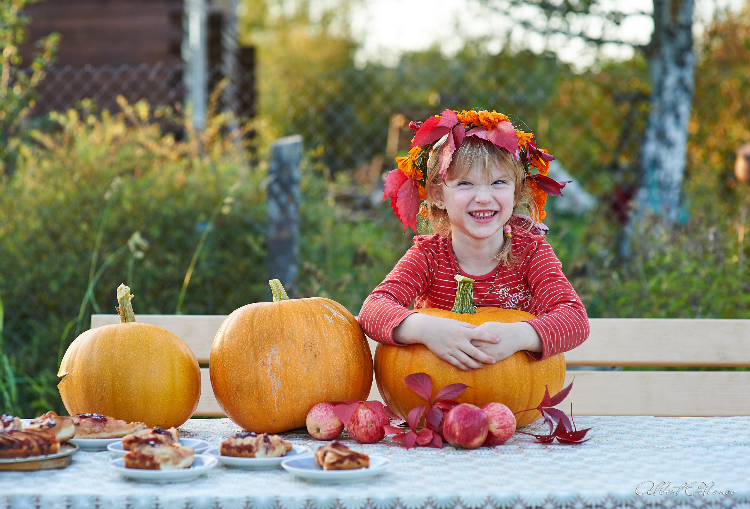 PORTRAIT. Www.apowerstudio.com