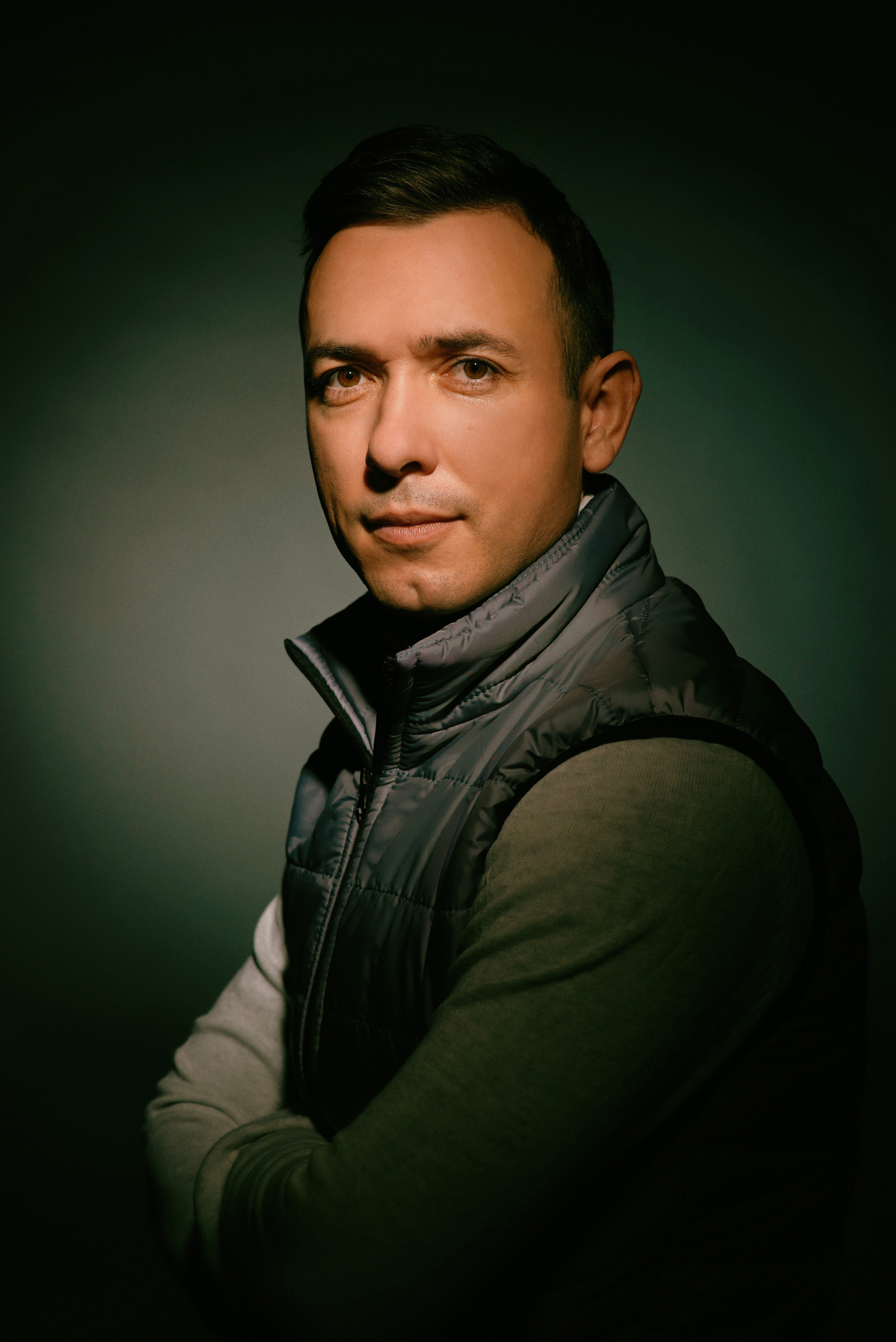 PORTRAIT. Www.apowerstudio.com