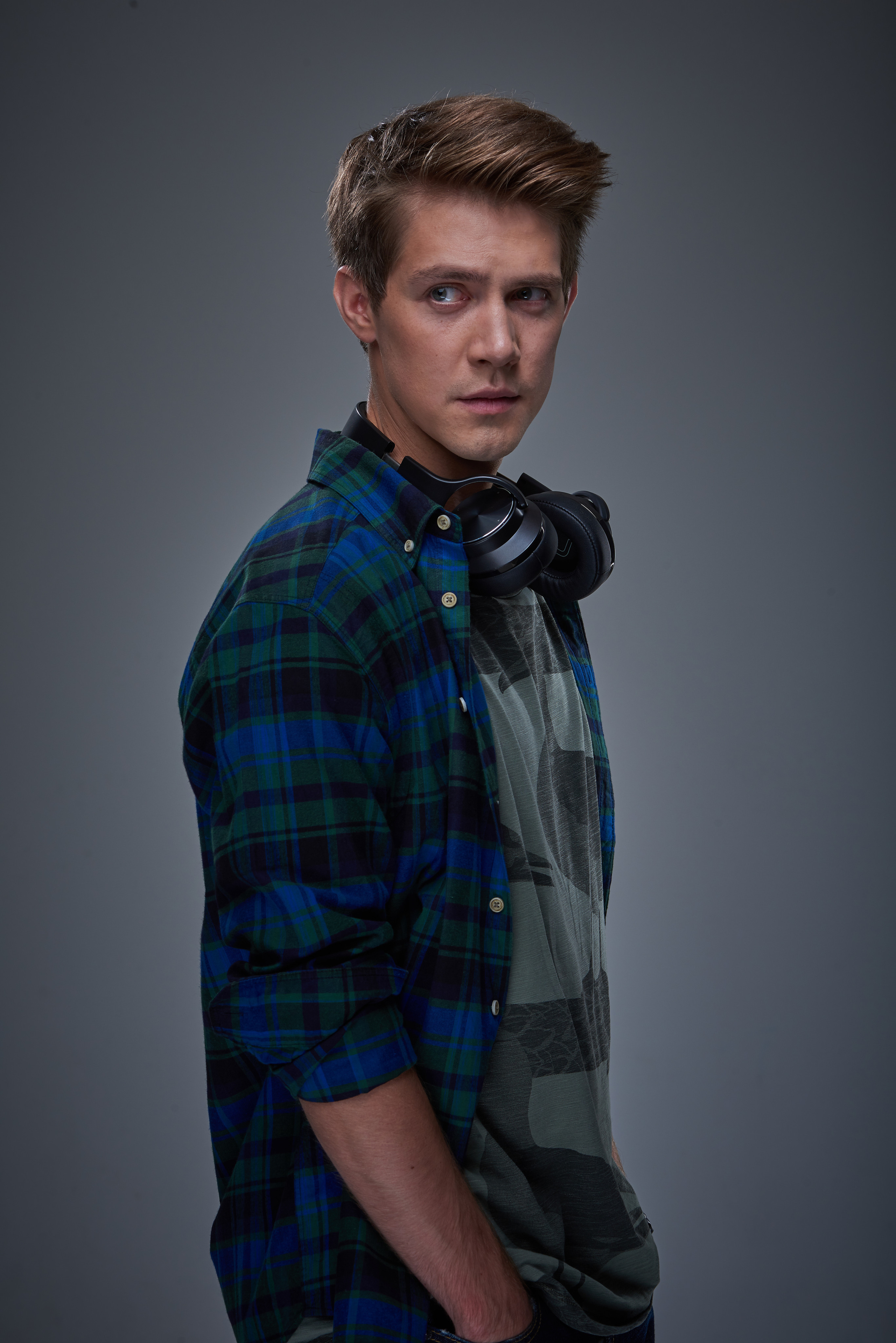 MOVIE. Www.apowerstudio.com