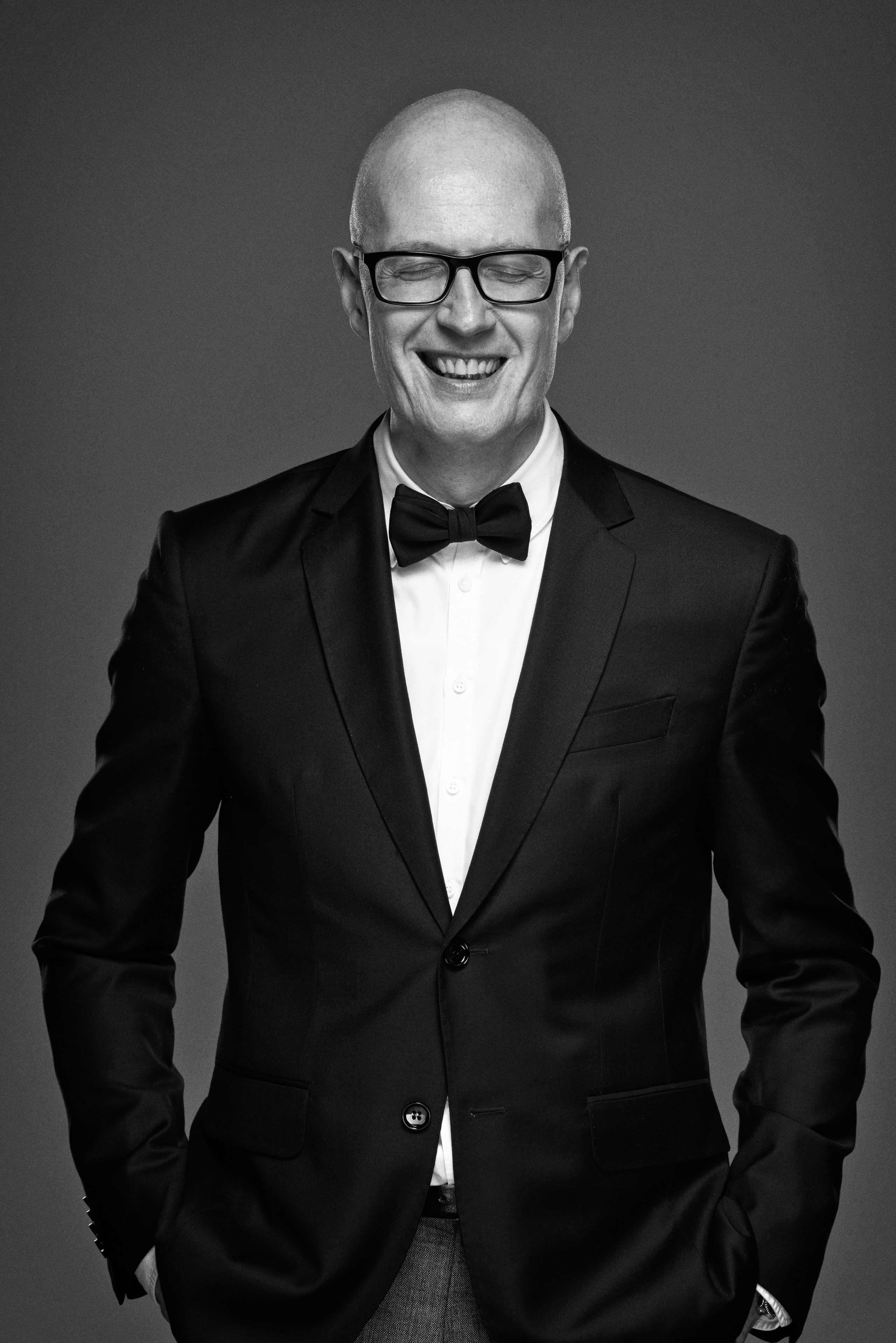 PORTRAIT. Www.apowerstudio.com