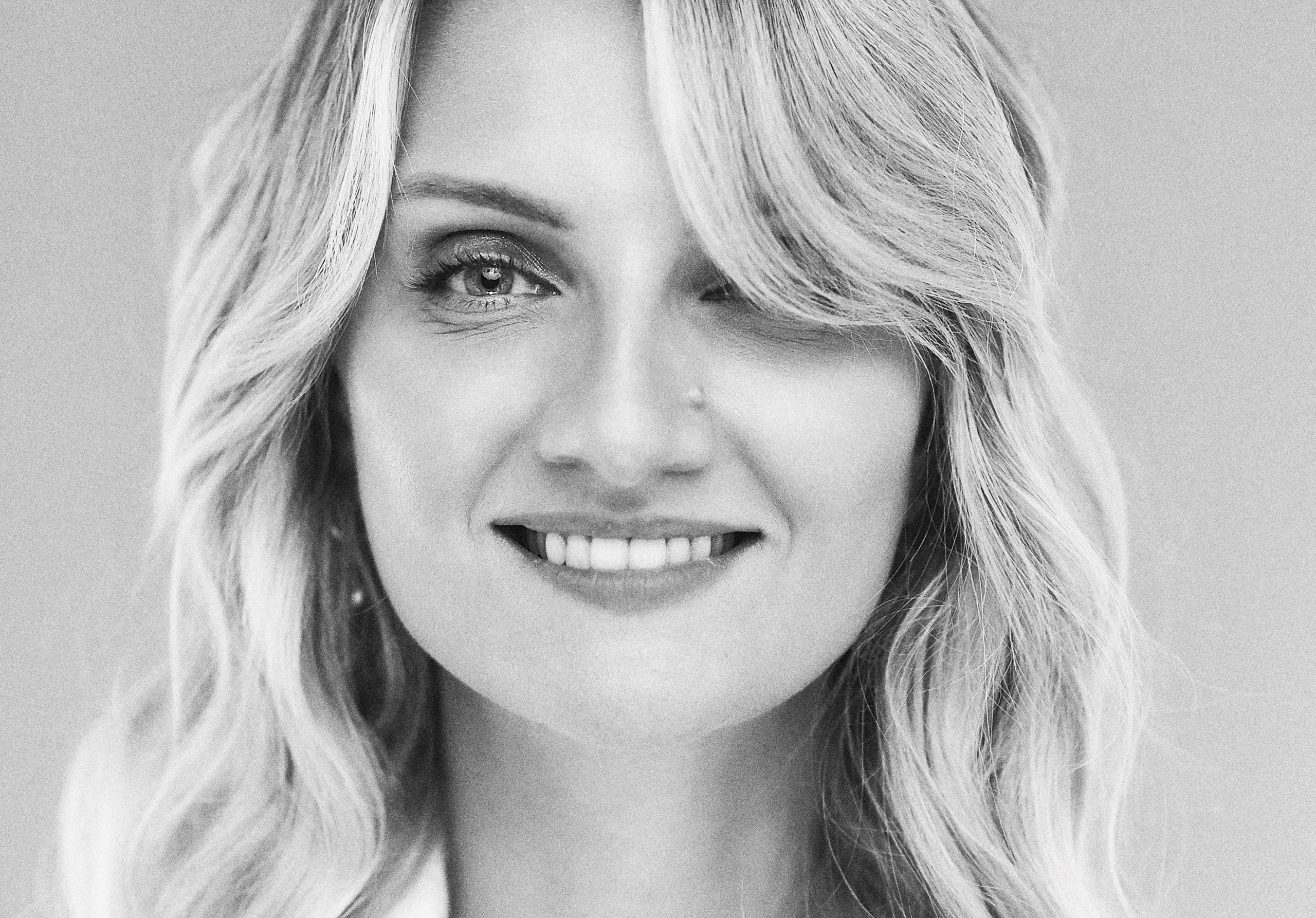 PORTRAIT. Www.apowerstudio.com