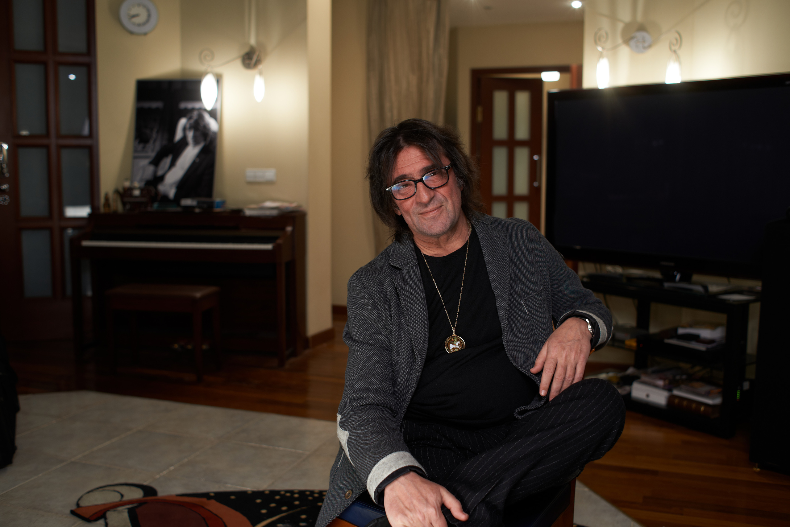 PORTRAIT. Www.apowerstudio.com