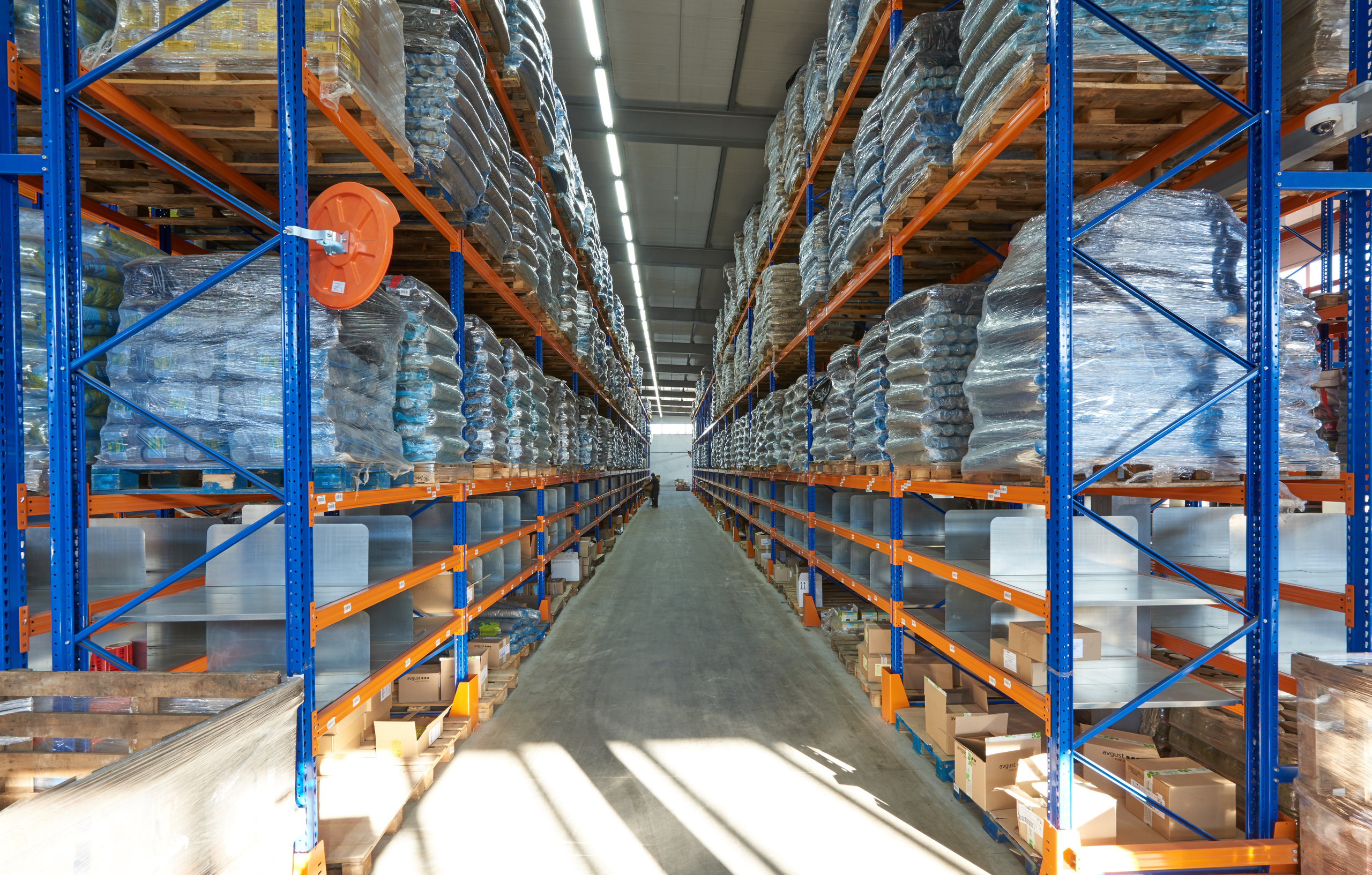 INDUSTRIAL. Www.apowerstudio.com