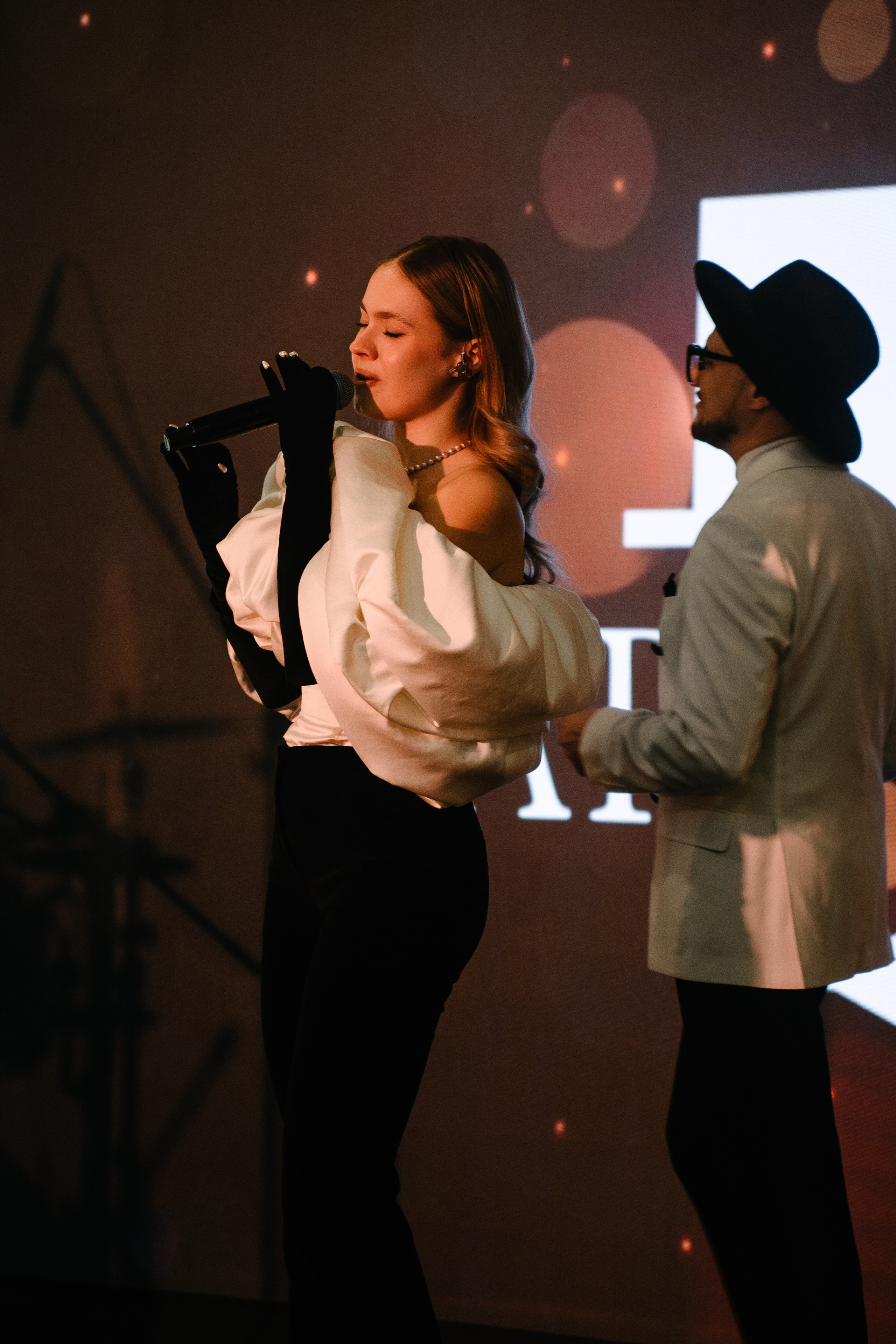 Новогодний вечер в Артисте. Свадебный и семейный фотограф в Воронеже Анастасия Бойко