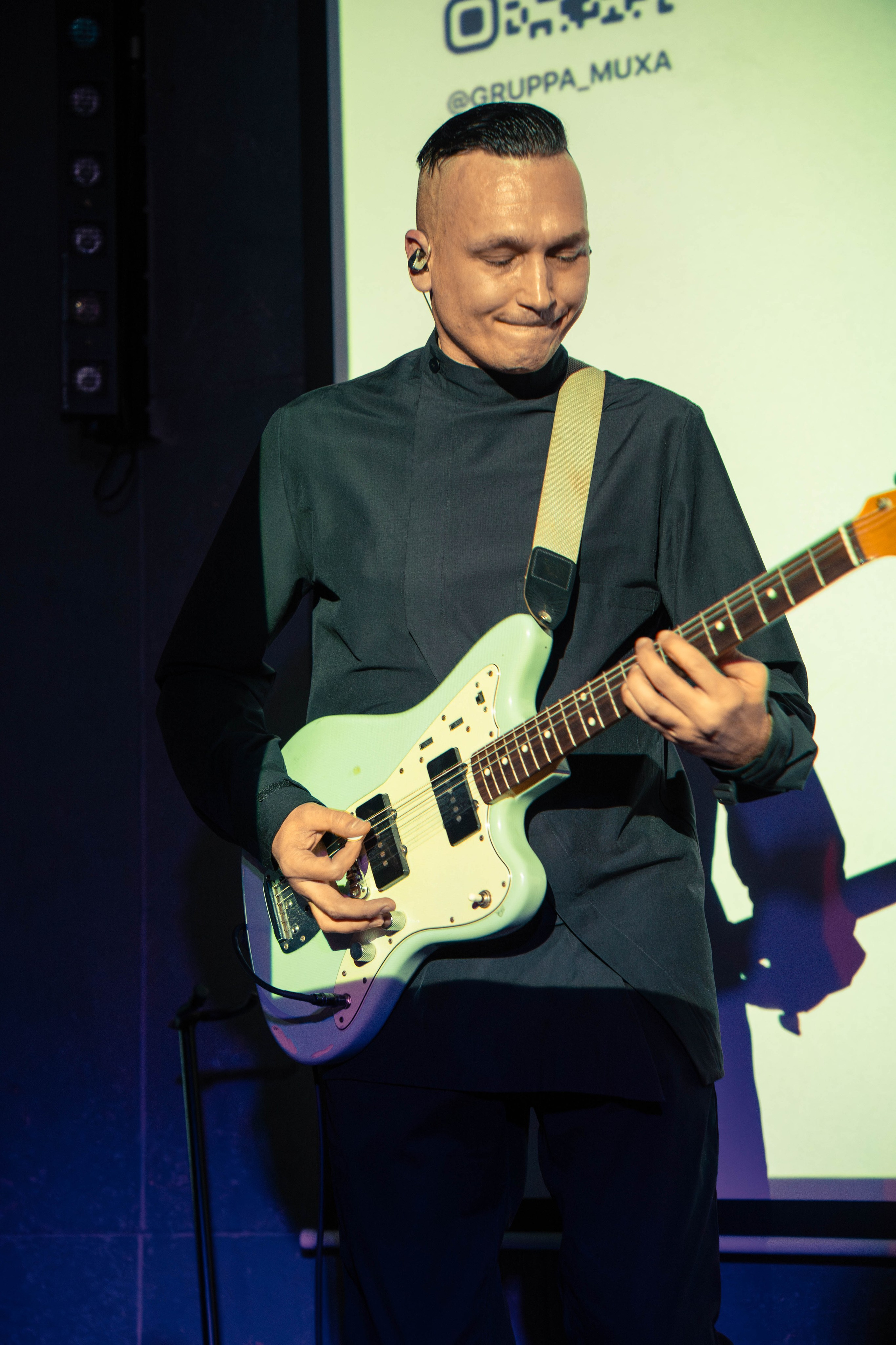 Концерт группы «МУХА». Beardy Pix