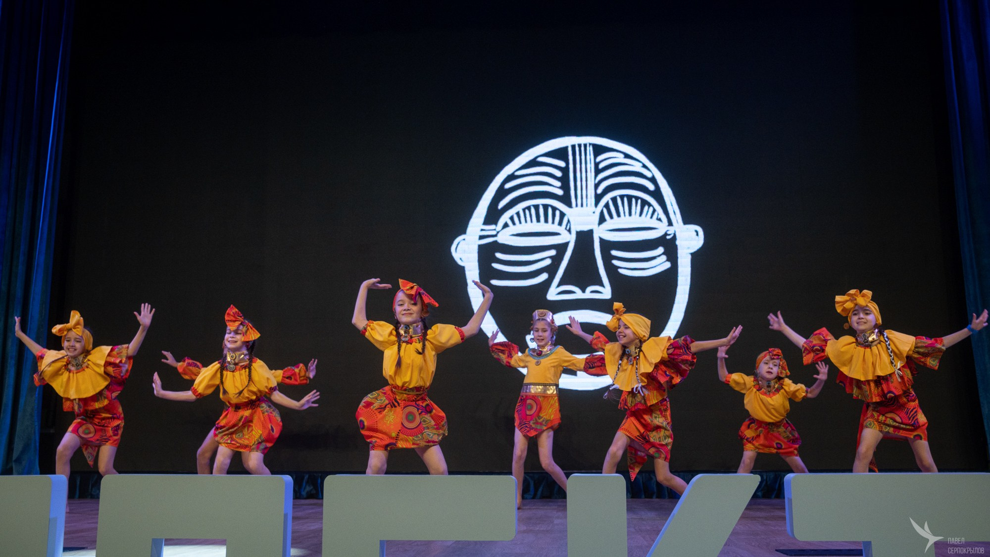 Танцевальный проспект. Репортажный фотограф в Казани Павел Серпокрылов