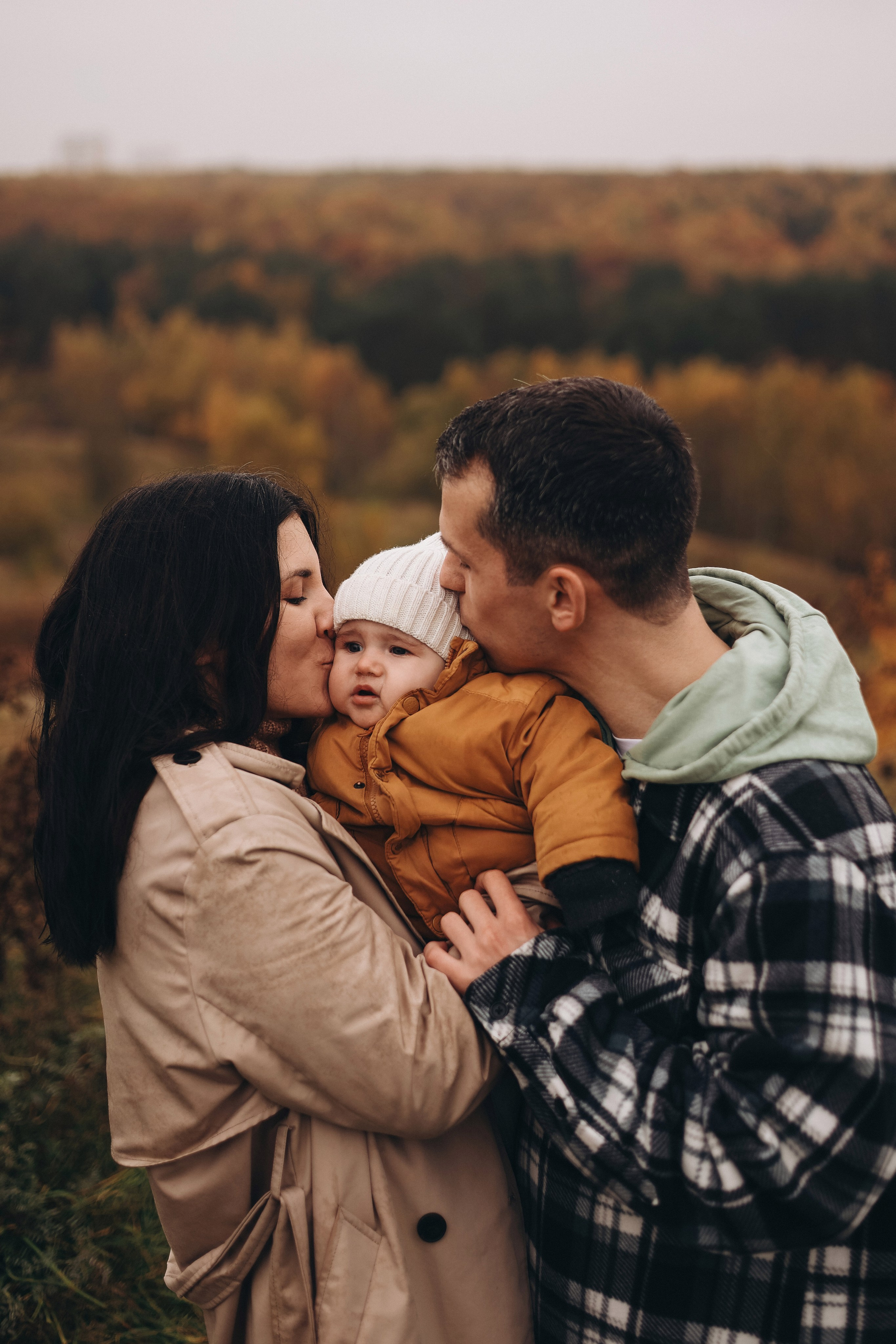 Осенняя фотосессия на Ореховых холмах. Семейный фотограф в Москве Марина Петра