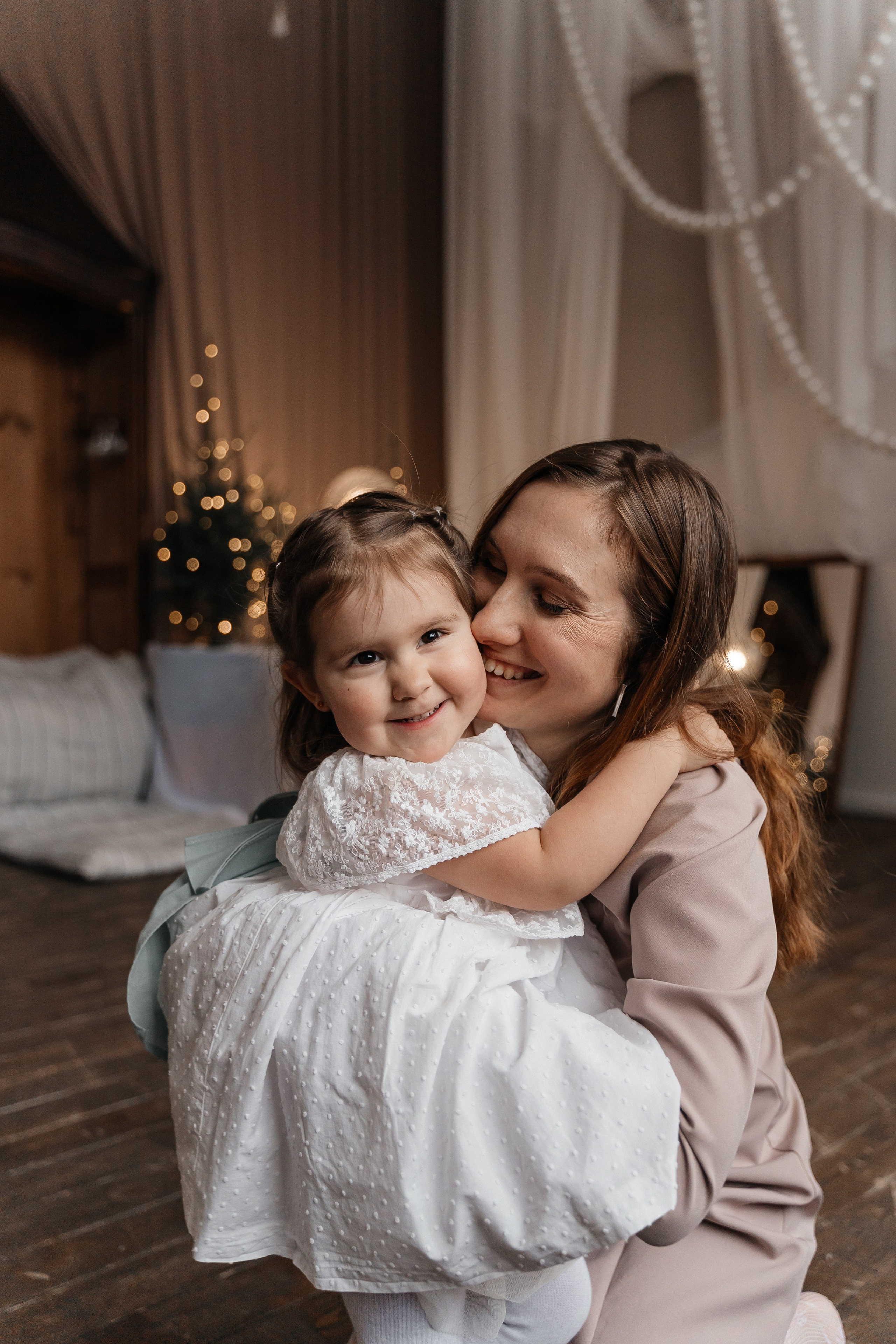 Серёжа, Аня и Василина. Волик Мария