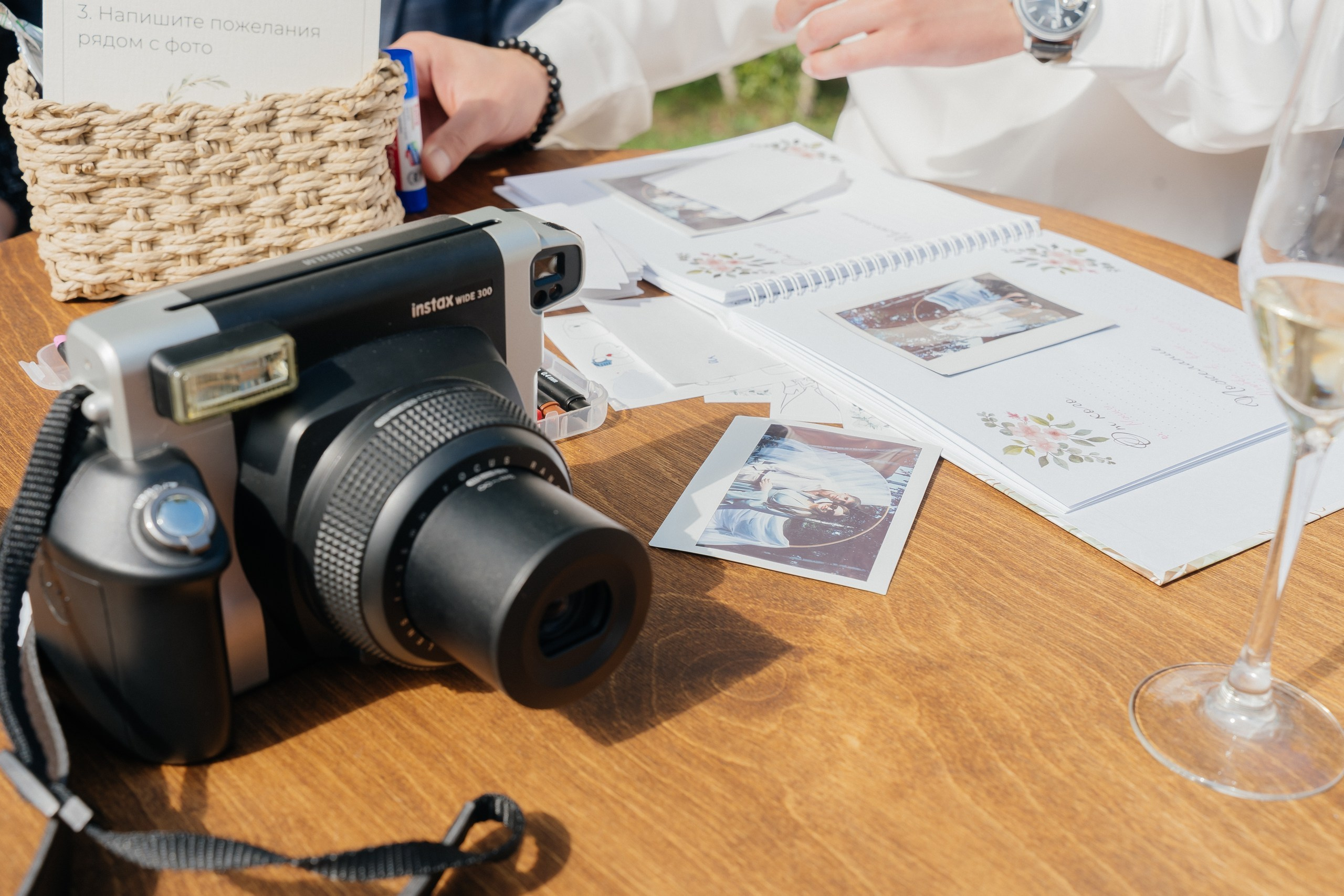 Свадебный репортаж. Для тех, кто не ждёт удачи, а создаёт её. Каждая фотосессия — это твой момент, твой стиль, твой успех. 📸