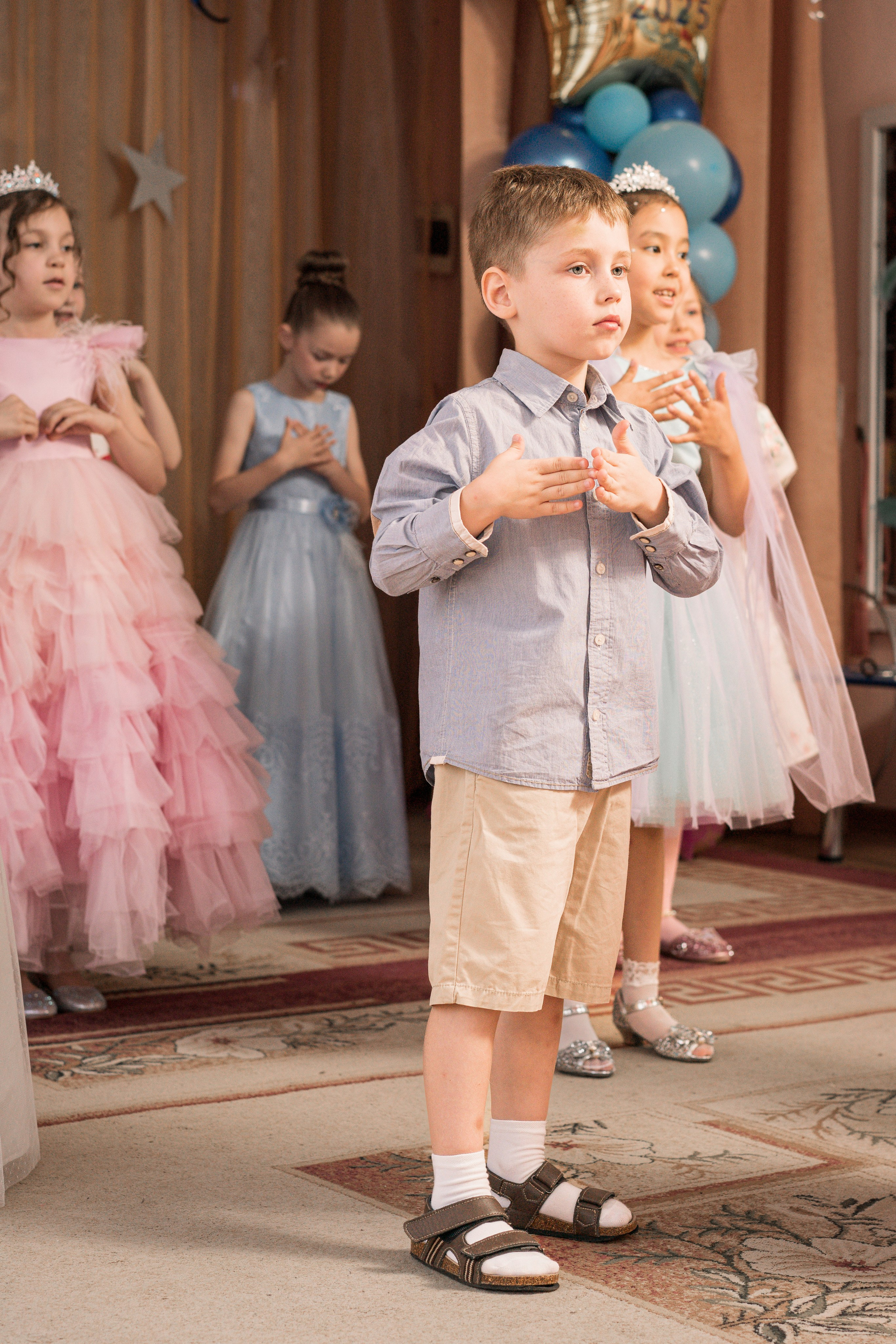 Детский сад, репортаж с утренника. Фотограф Шунова Саша