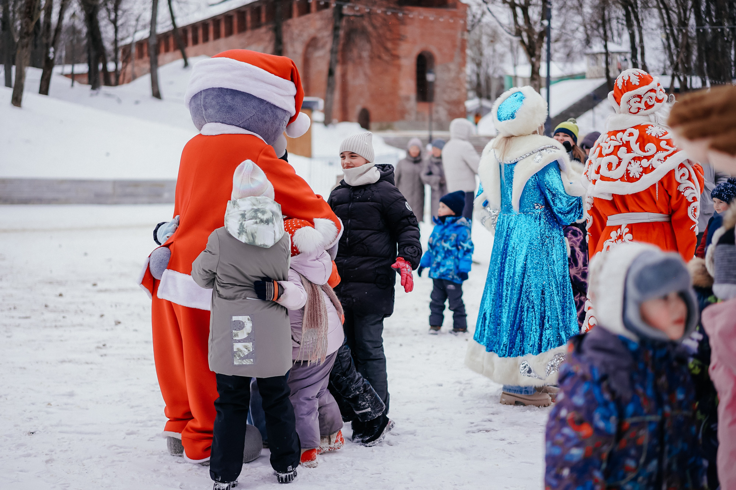 «Предновогодний переполох» Лопатинский сад, 14.12.2024. Фотограф и видеограф Смоленск | Студия Цезарь