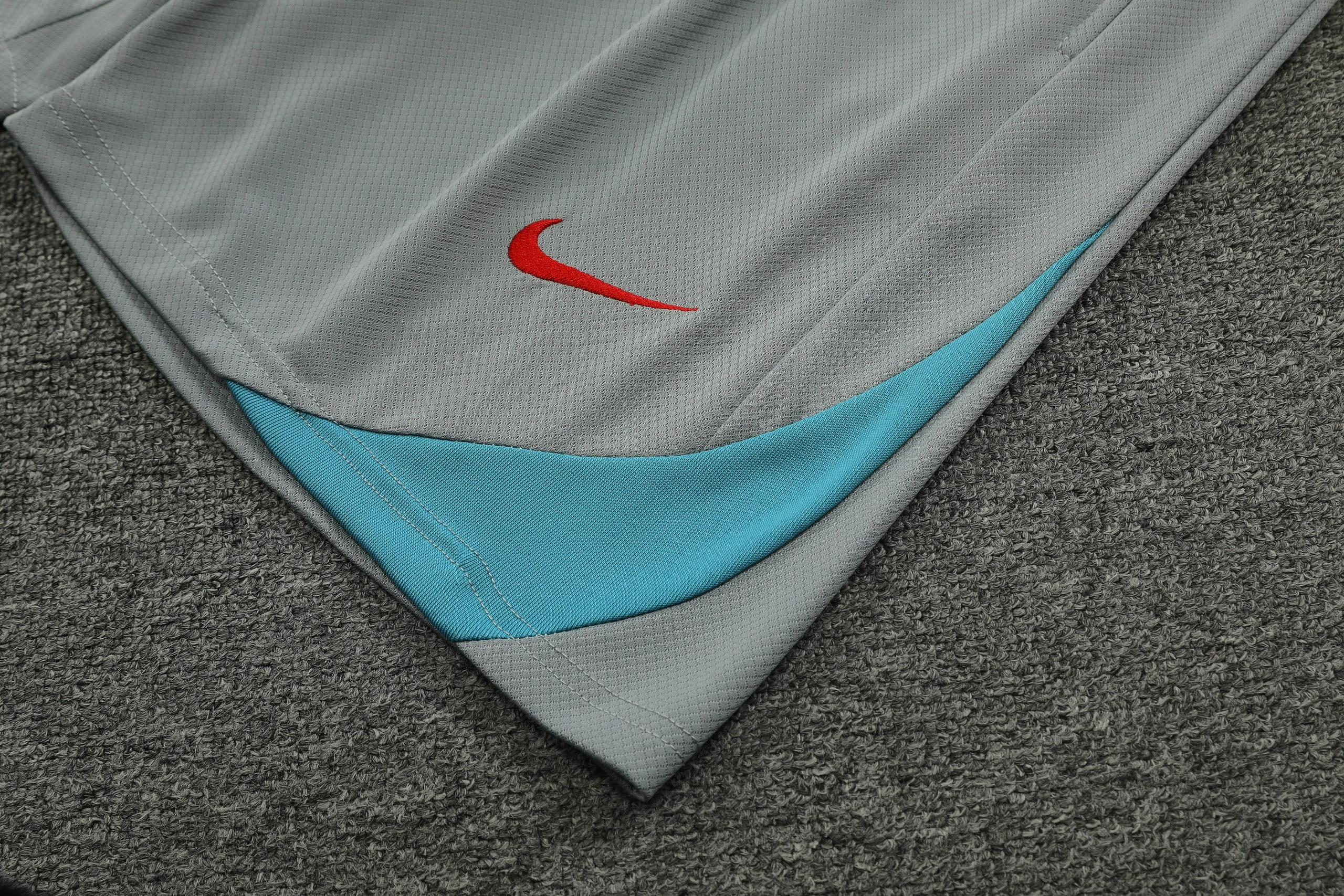 Купить форму для тренировок Atletico Madrid 2024-2025. Футбольный магазин — ssw_magazin