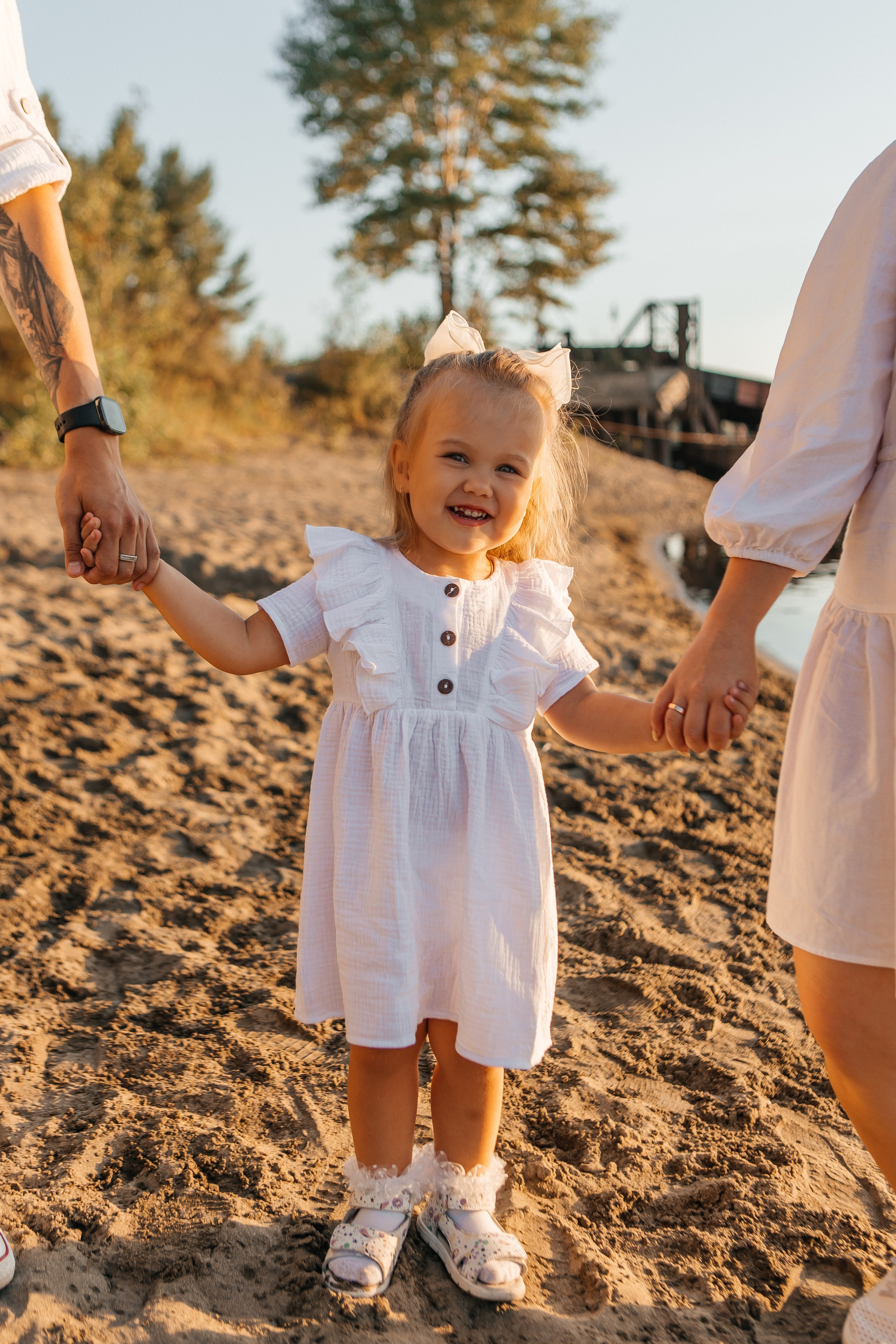 Семейная фотосессия на закате. Дарья Белякова. Свадебный, детский и семейный фотограф в городе Бийск