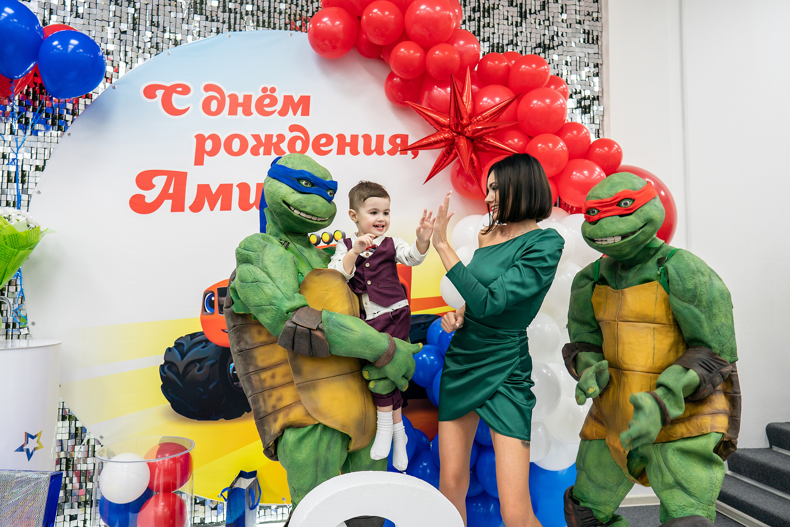 День Рождения Амира. Фотограф на Крещение и Венчание в Красноярске Рамазанова Юлия