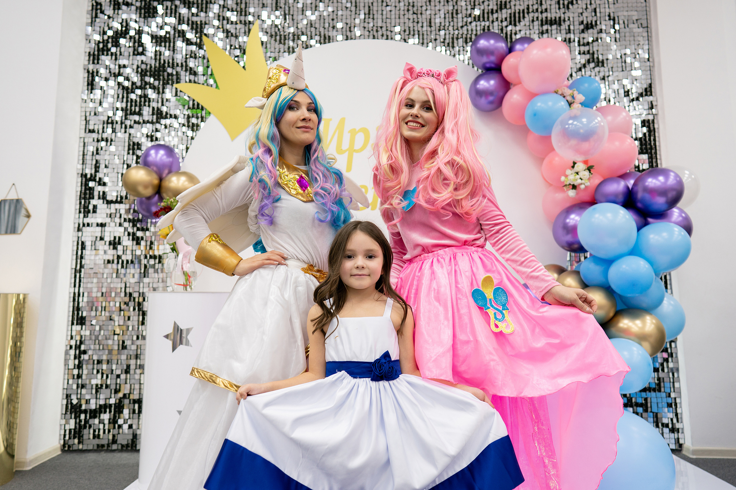 День Рождения Ирмы, 6 лет. Фотограф на Крещение и Венчание в Красноярске Рамазанова Юлия