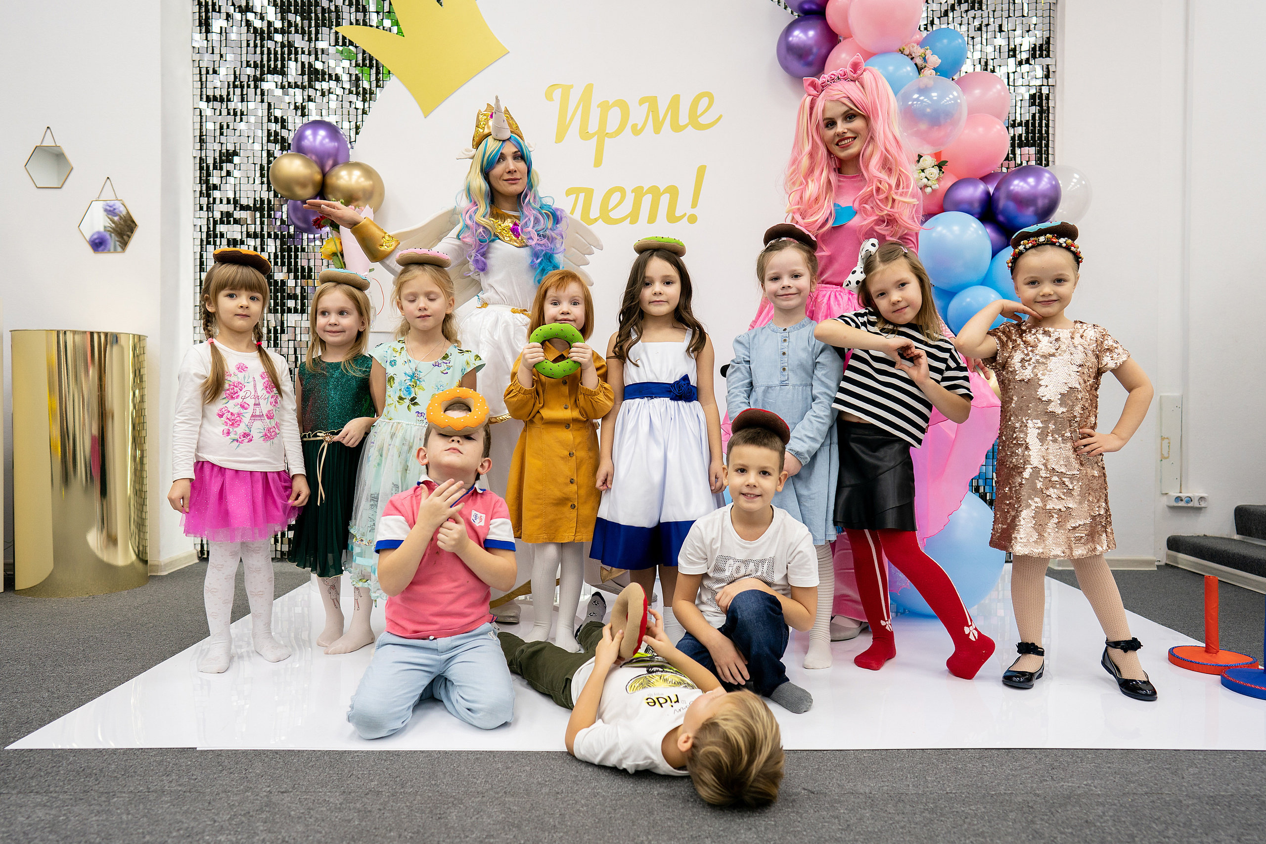 День Рождения Ирмы, 6 лет. Фотограф на Крещение и Венчание в Красноярске Рамазанова Юлия