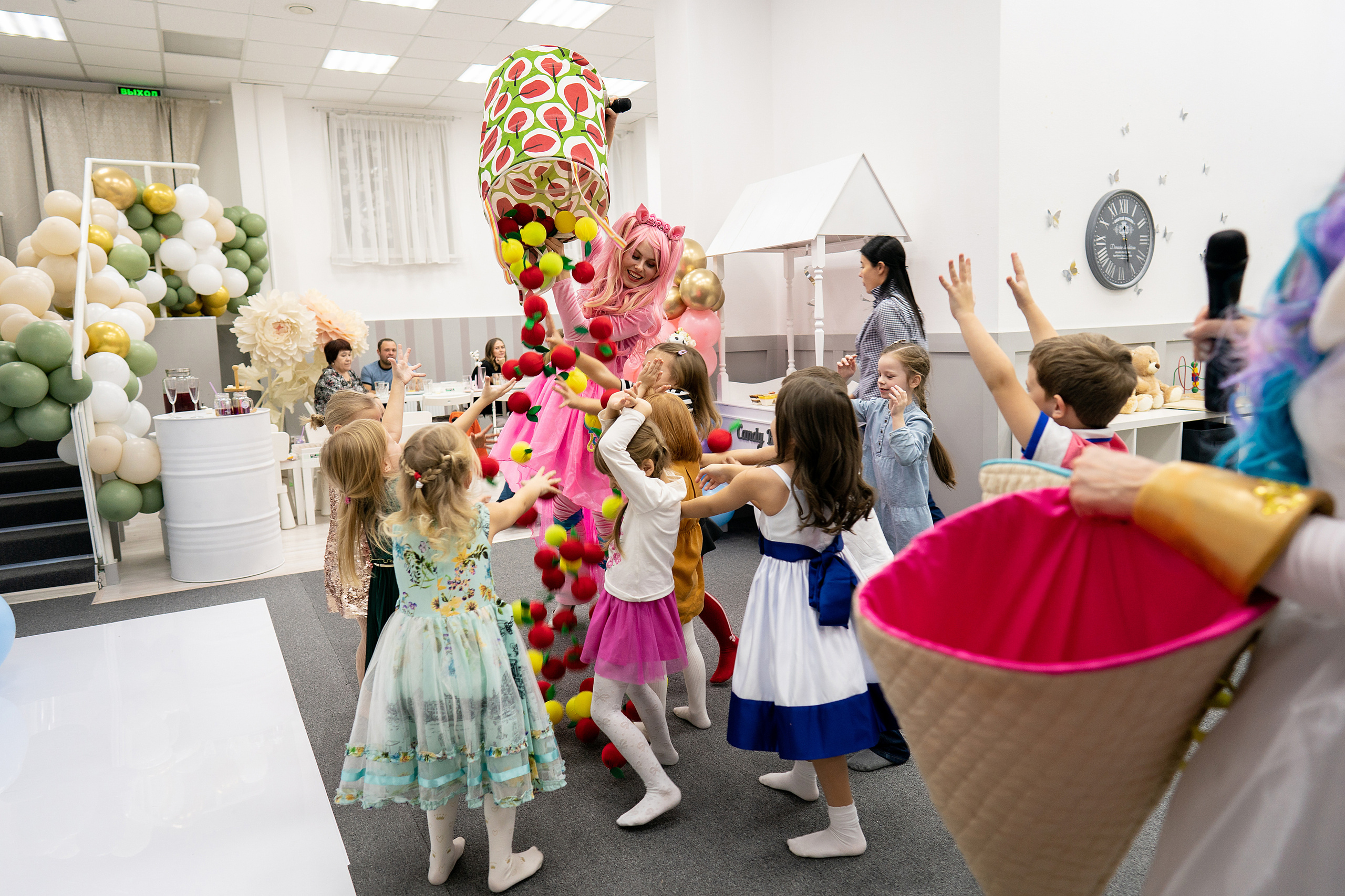 День Рождения Ирмы, 6 лет. Фотограф на Крещение и Венчание в Красноярске Рамазанова Юлия