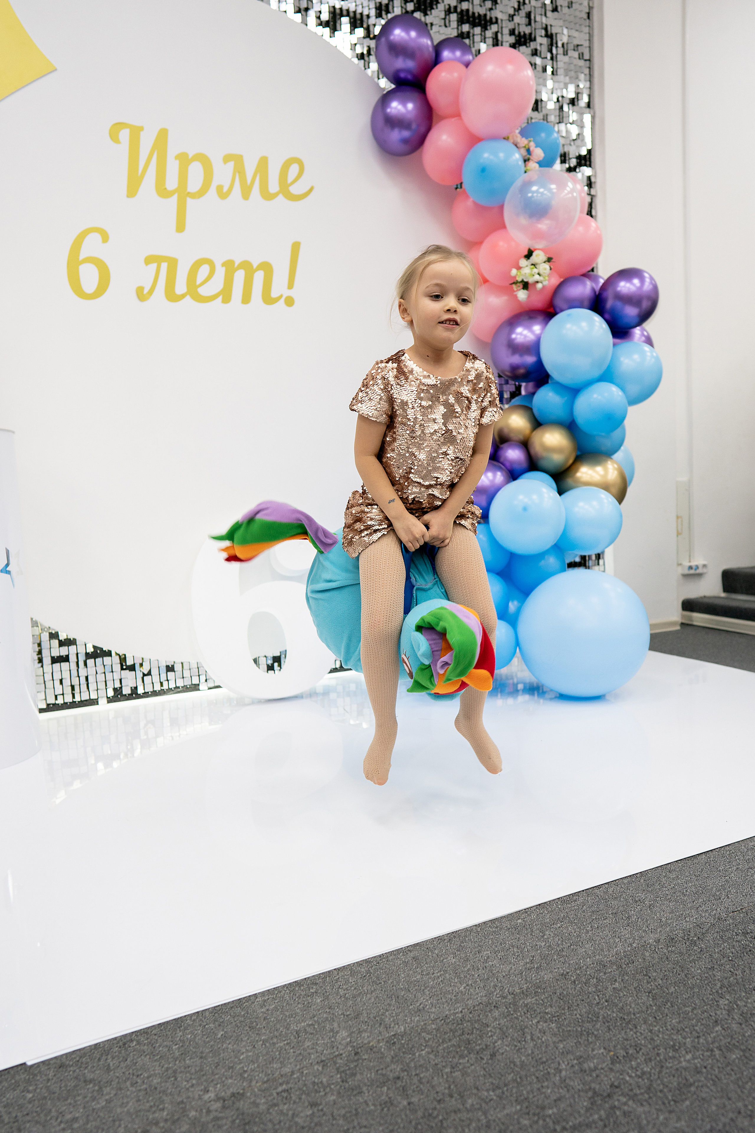 День Рождения Ирмы, 6 лет. Фотограф на Крещение и Венчание в Красноярске Рамазанова Юлия