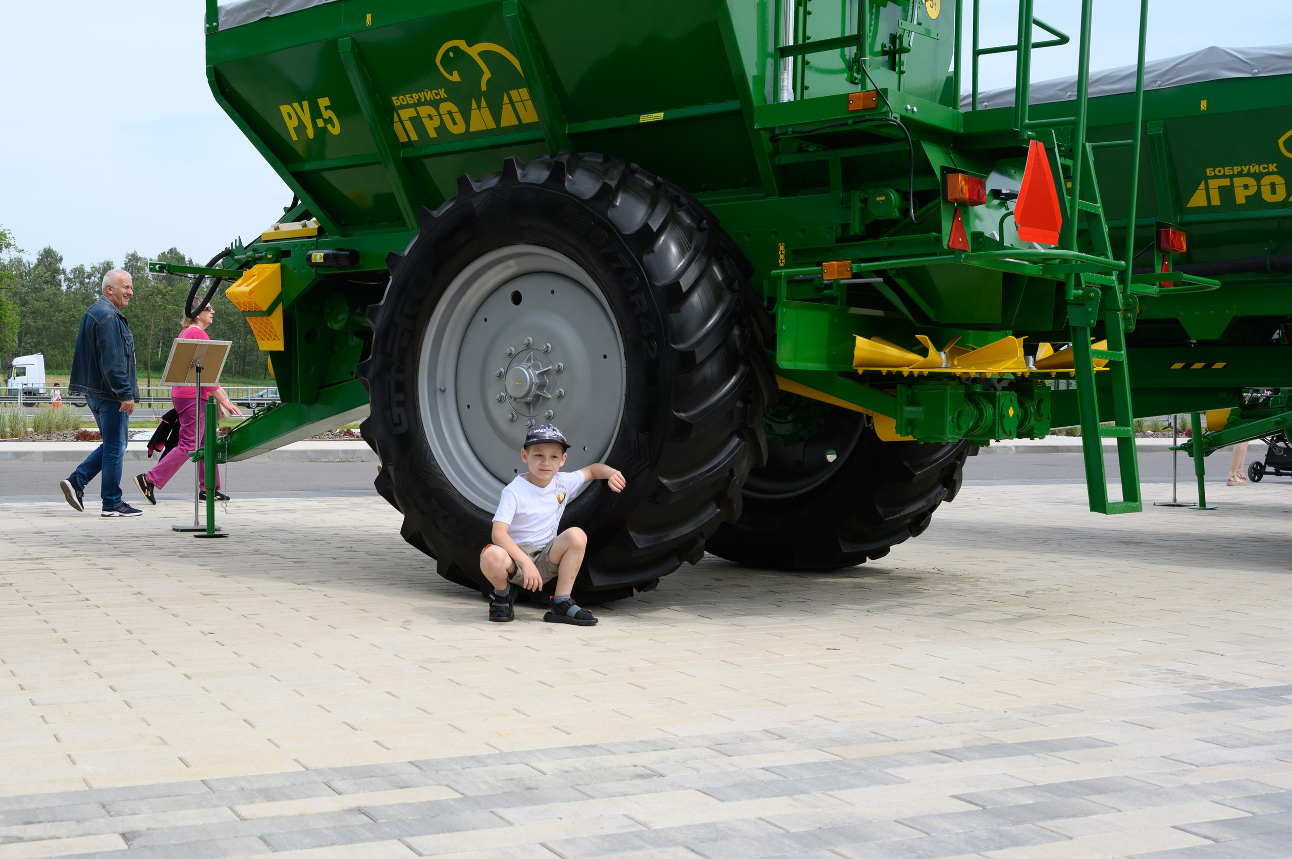 Агровыставка. Фотоуслуги, услуги фотографа, фотографирование важных событий