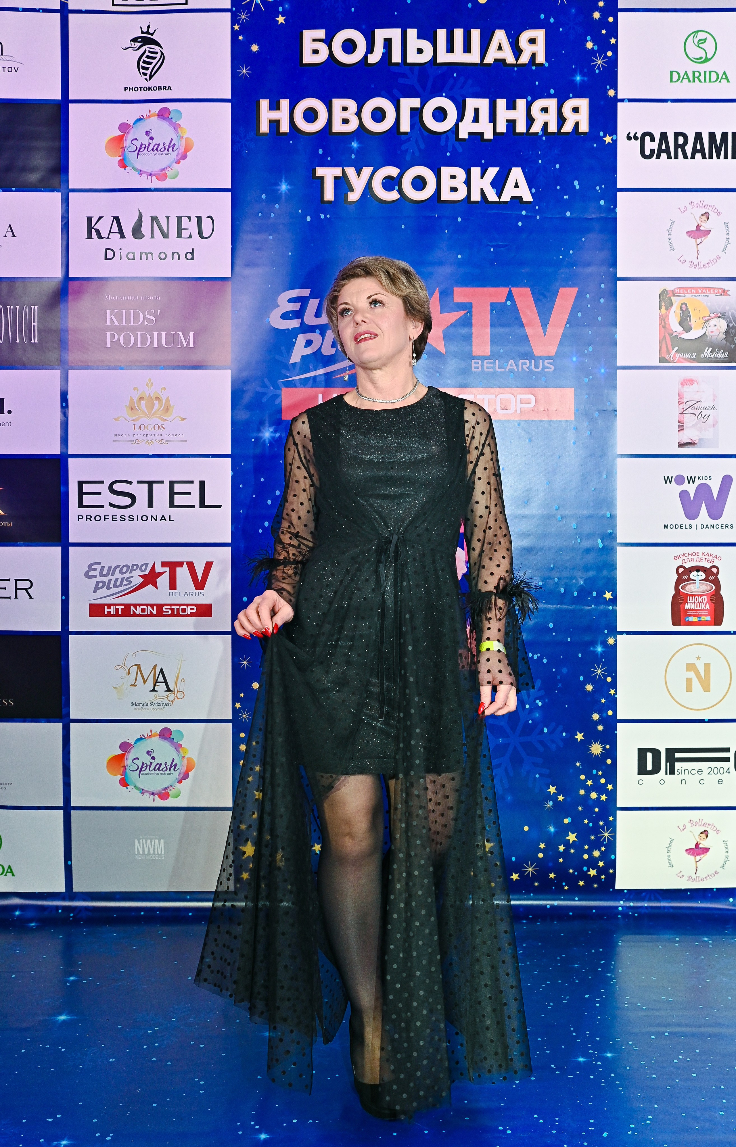 Большая новогодняя тусовка. Фотоуслуги, услуги фотографа, фотографирование важных событий