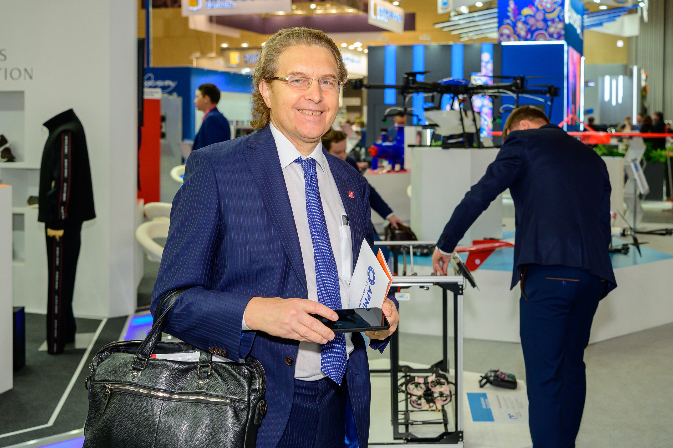 BigindustrialweekBelarus. Фотоуслуги, услуги фотографа, фотографирование важных событий