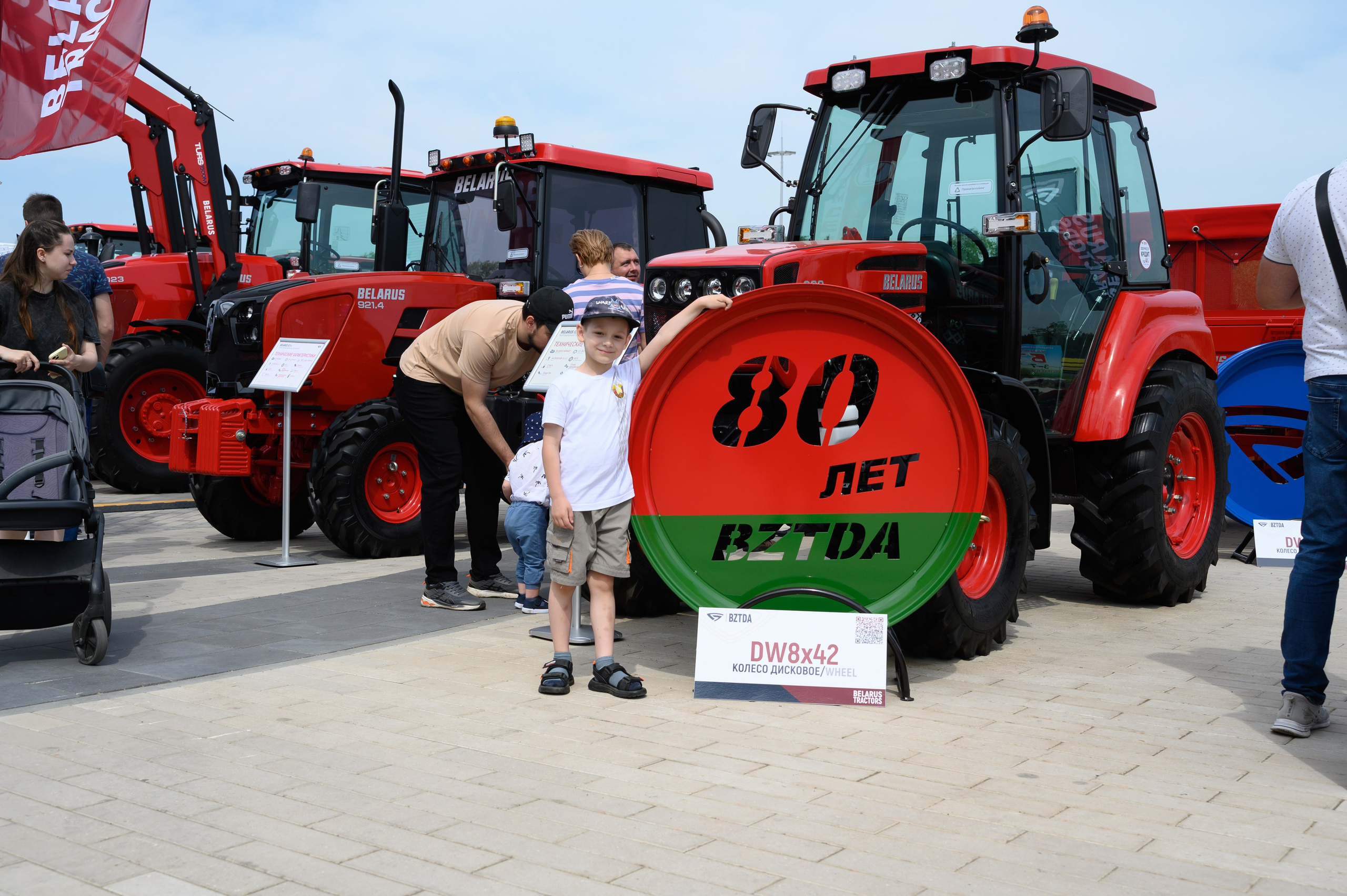 Агровыставка. Фотоуслуги, услуги фотографа, фотографирование важных событий