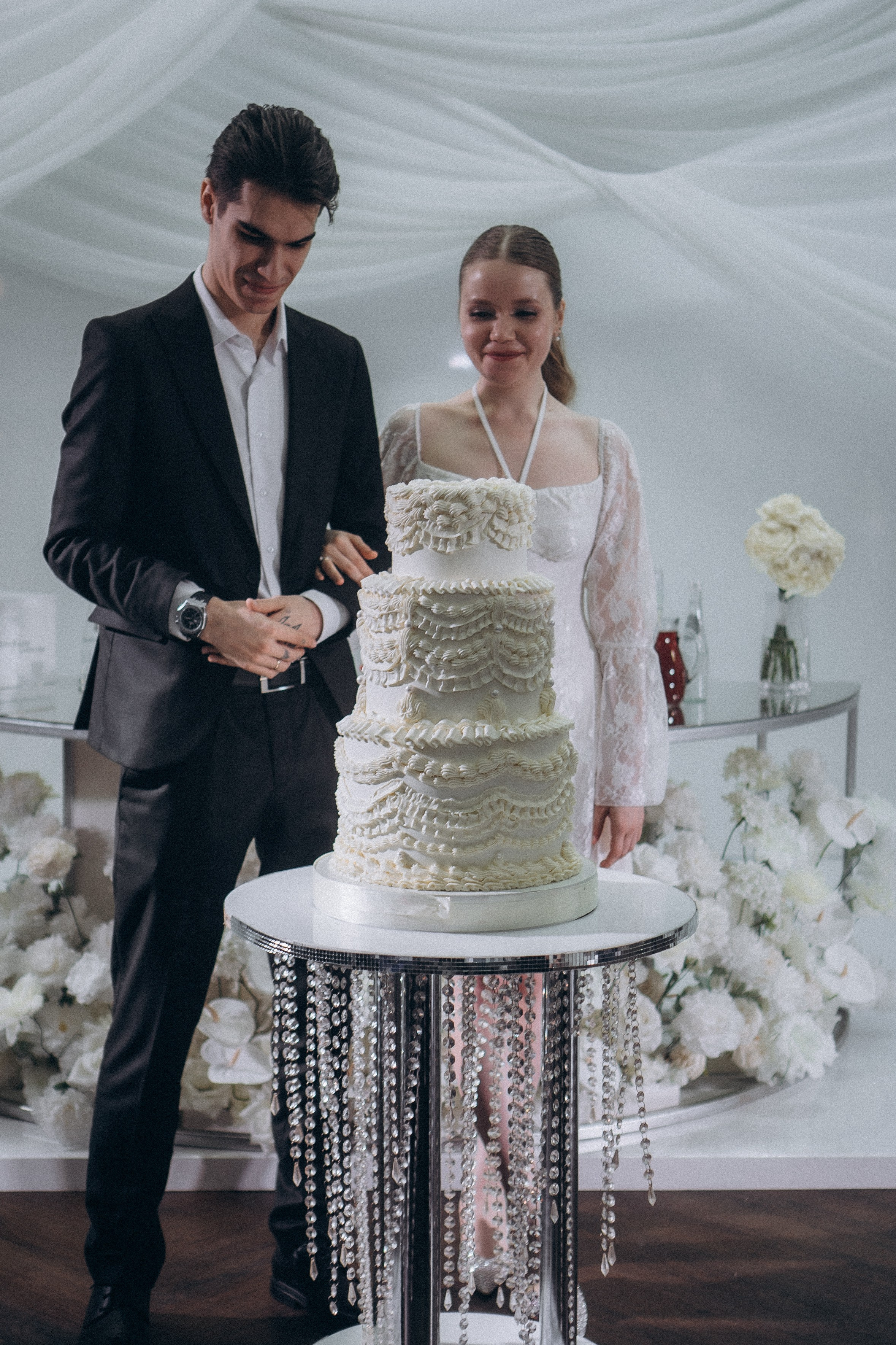СВАДЕБНЫЙ ТОРТ. ФОТОСЕСИИЯ БАНКЕТА (СНЯТО В СИБИРЕ В НИЖНЕВАРТОВСКЕ). Профессиональный фотограф, Санкт-Петербург — Виктория Богомолова