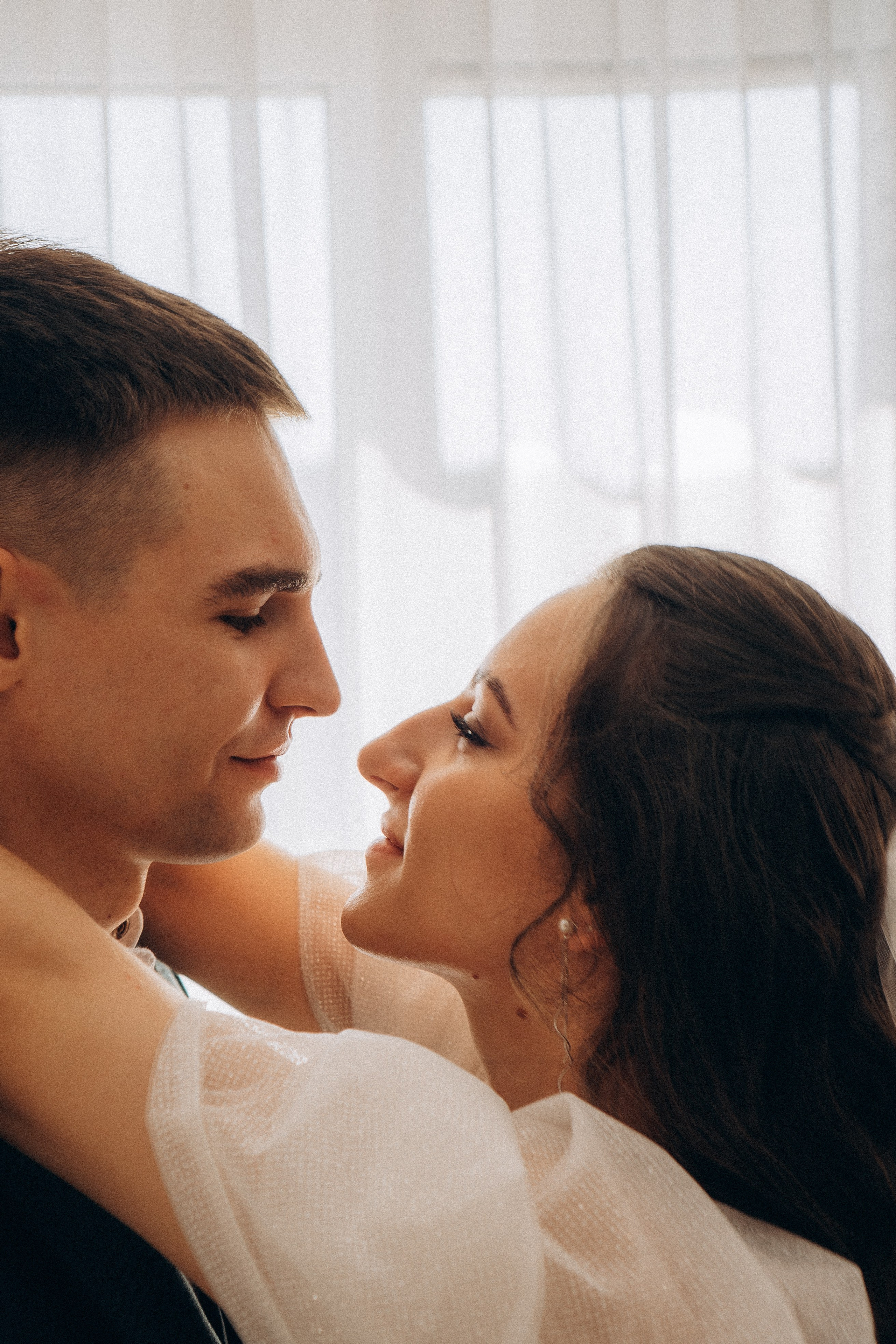 СВАДЕБНАЯ СЬЕМК В ПАРКЕ 300-ЛЕТИЯ. Профессиональный фотограф, Санкт-Петербург — Виктория Богомолова