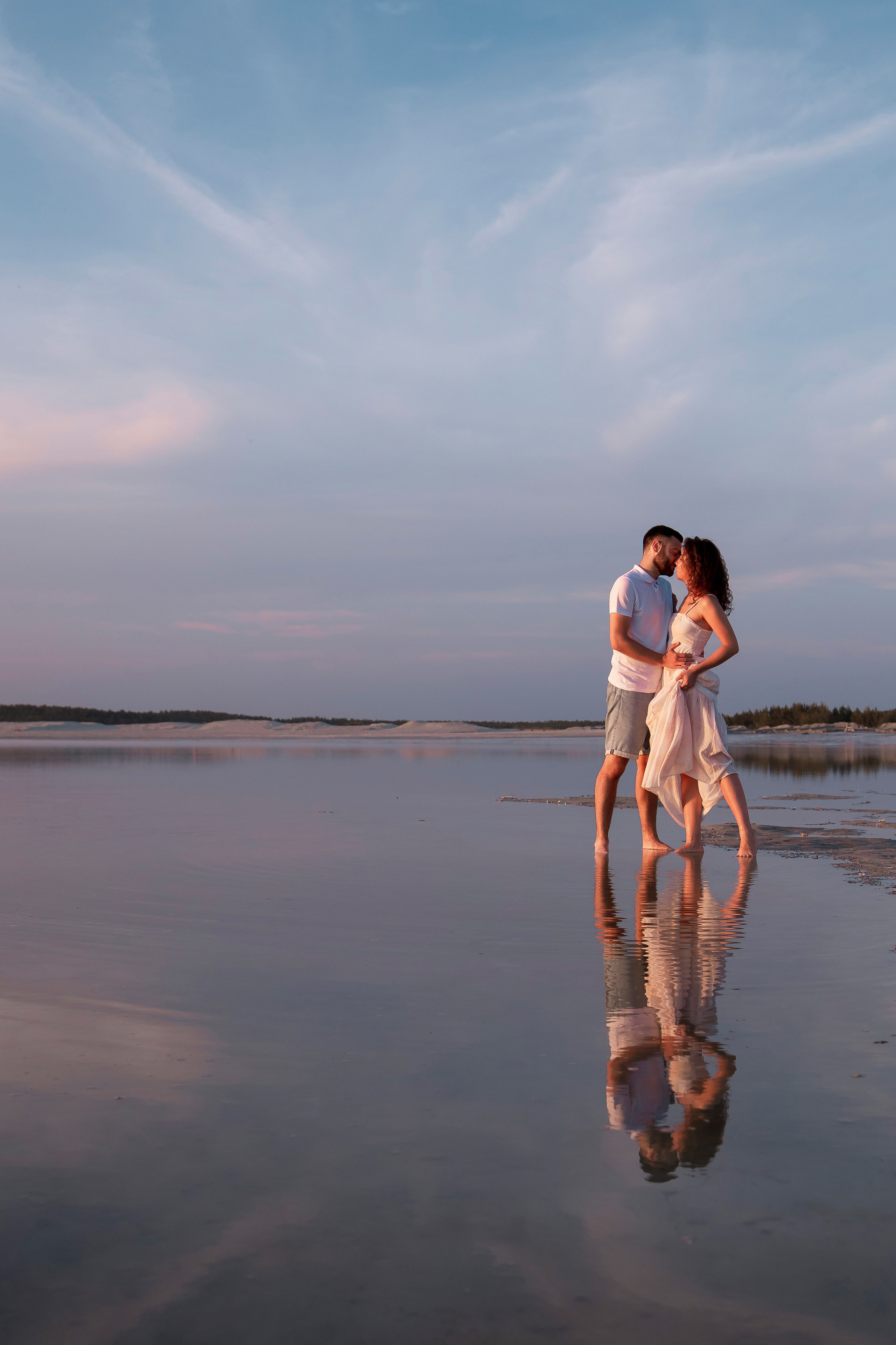 Love Story на закате. Свадебный, семейный фотограф, контент съёмка. Екатеринбург. Елена Граф