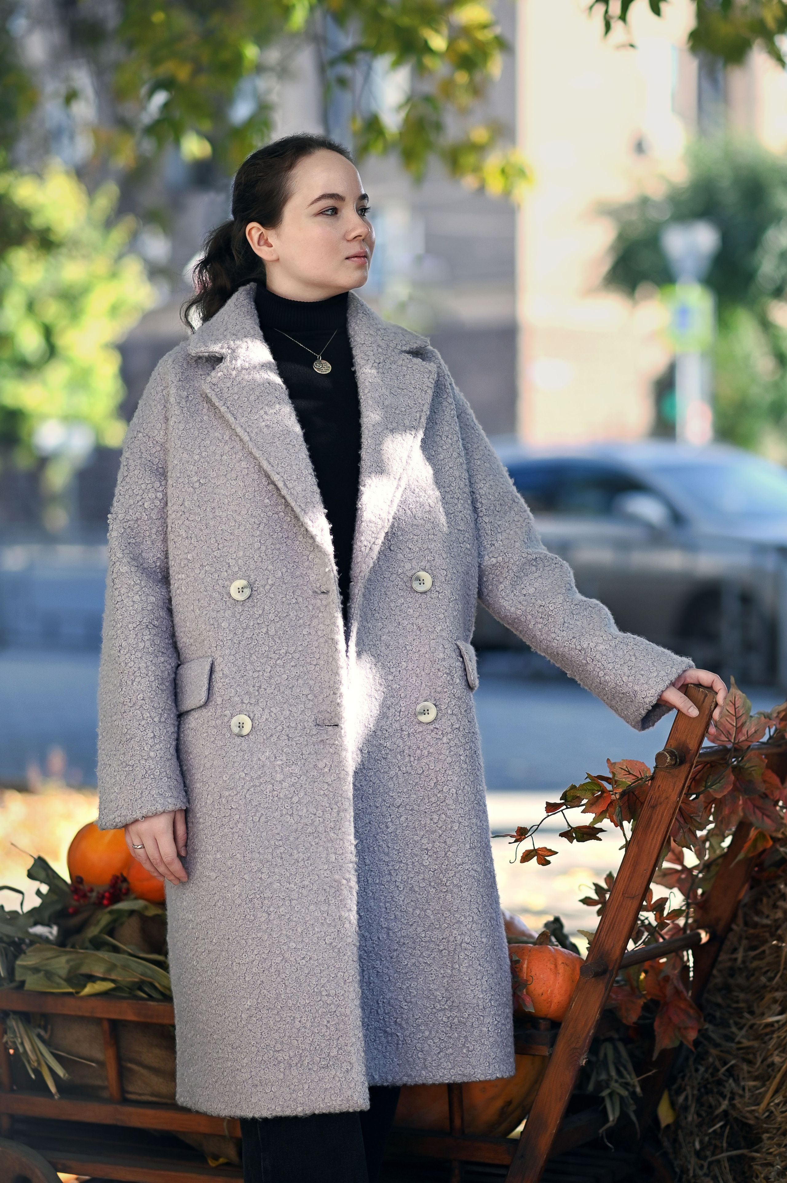 В сквере у Ромбабы. Фотографы крещения/венчания  Красноярск Татьяна и Вячеслав Переваловы