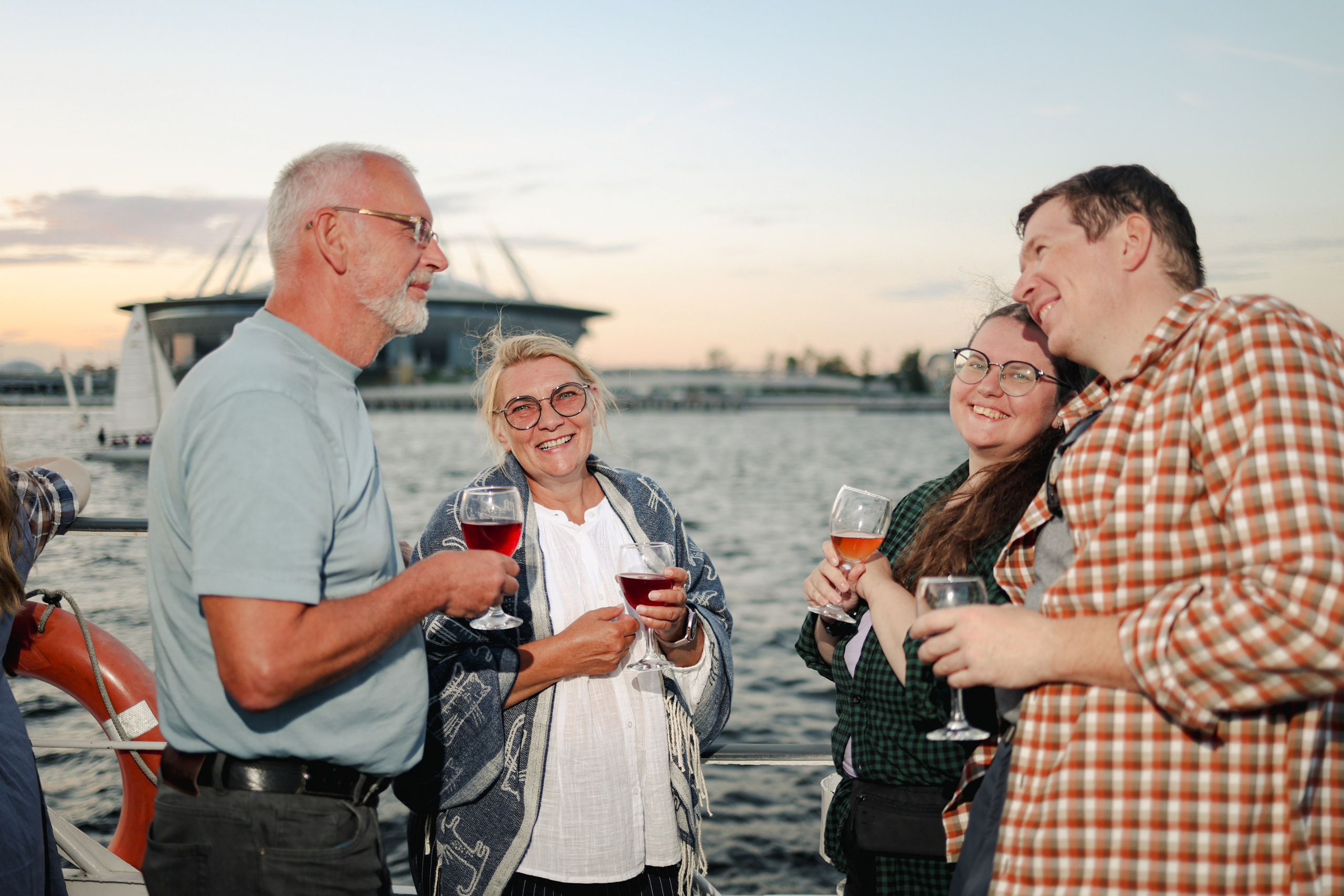 Gravity Project круизы. Репортажный и портретный фотограф в Санктпетербурге. Видиосъемка мероприятий в Санкт-Петербурге