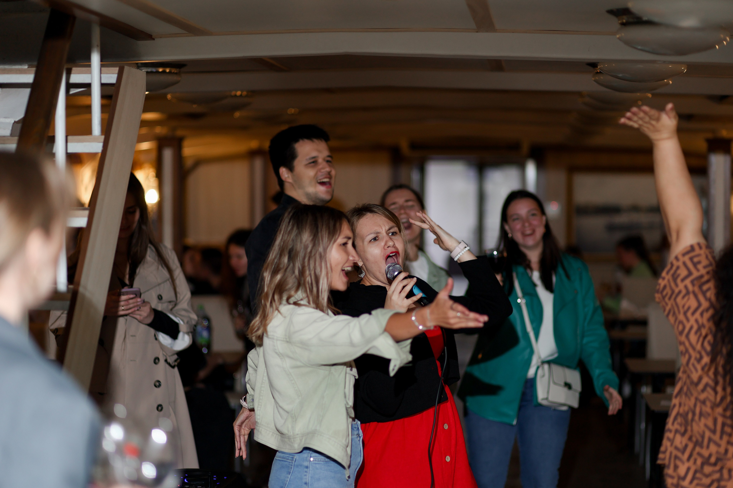 Gravity Project круизы. Репортажный и портретный фотограф в Санктпетербурге. Видиосъемка мероприятий в Санкт-Петербурге